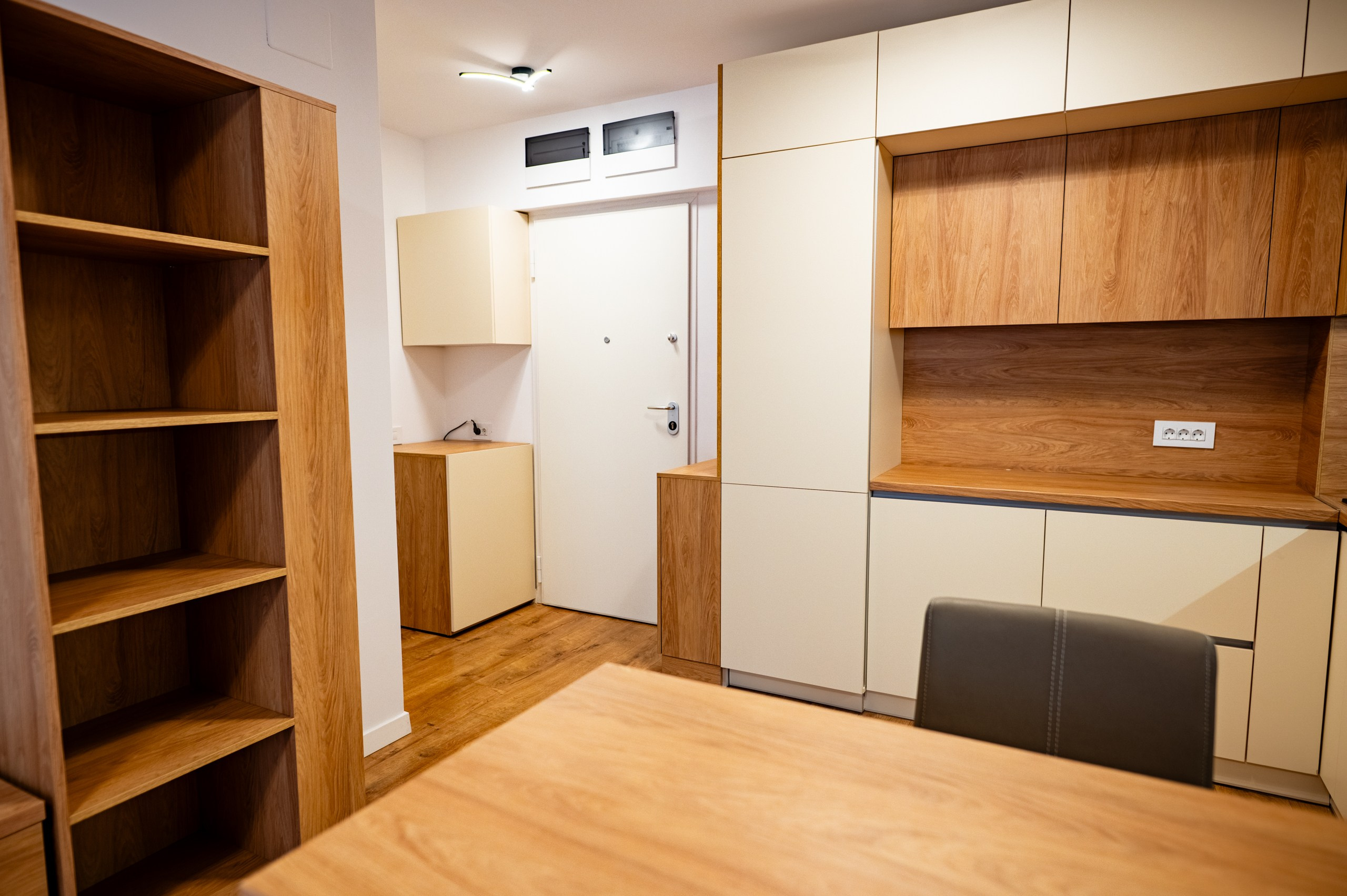 Studio Pipera. Andrei Samuel – Fotograf București | Evenimente, Studio, Imobiliare, Produs