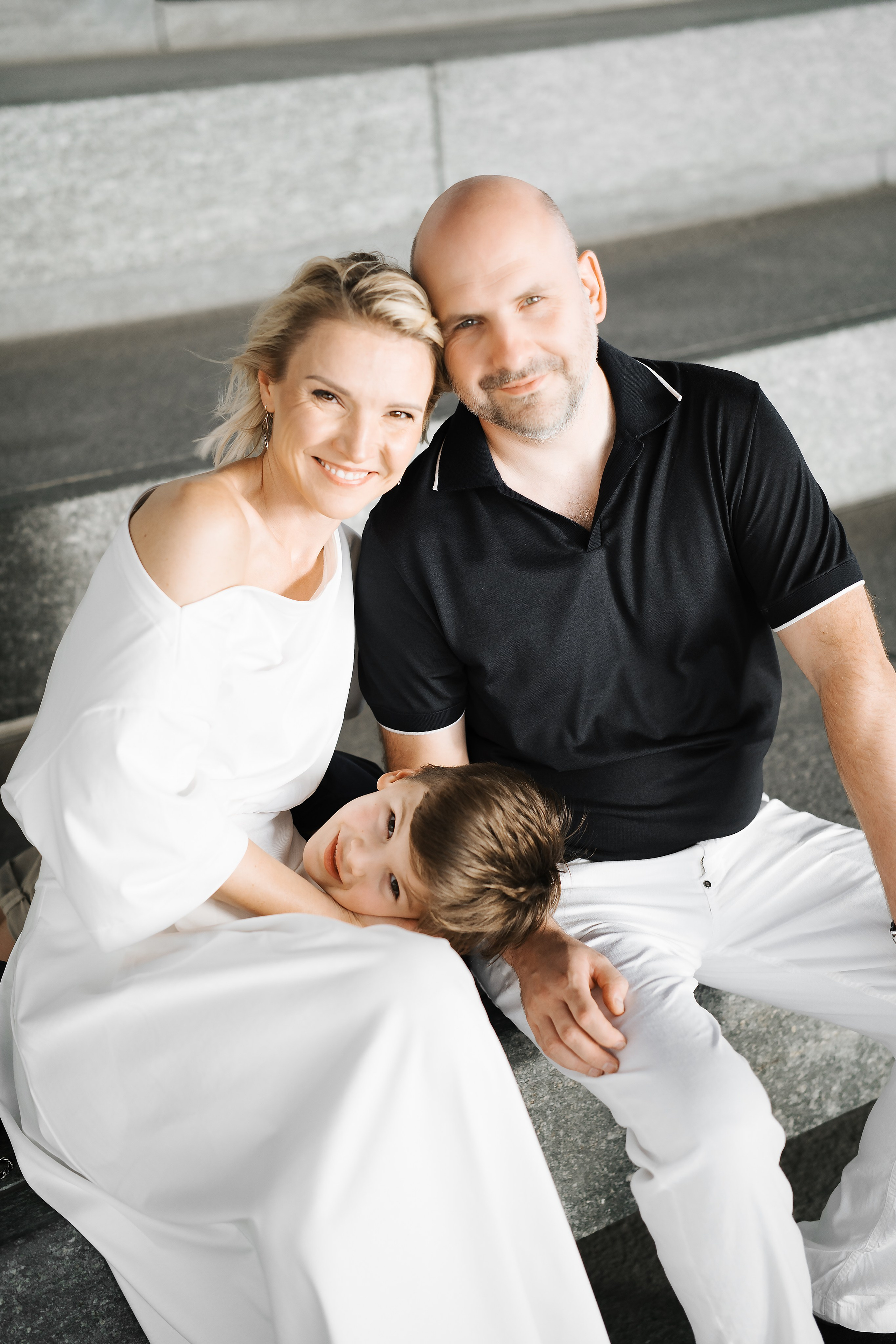 Family Photoshoot in Abu Dhabi — Warm Moments That Matter. Mariia Safronova is your photographer in Abu Dhabi and Dubai