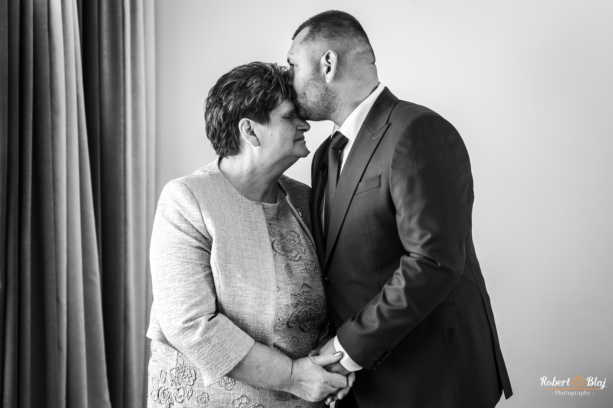 Gabriela & Andrei. Robert Blaj - Fotograf Nuntă Iași