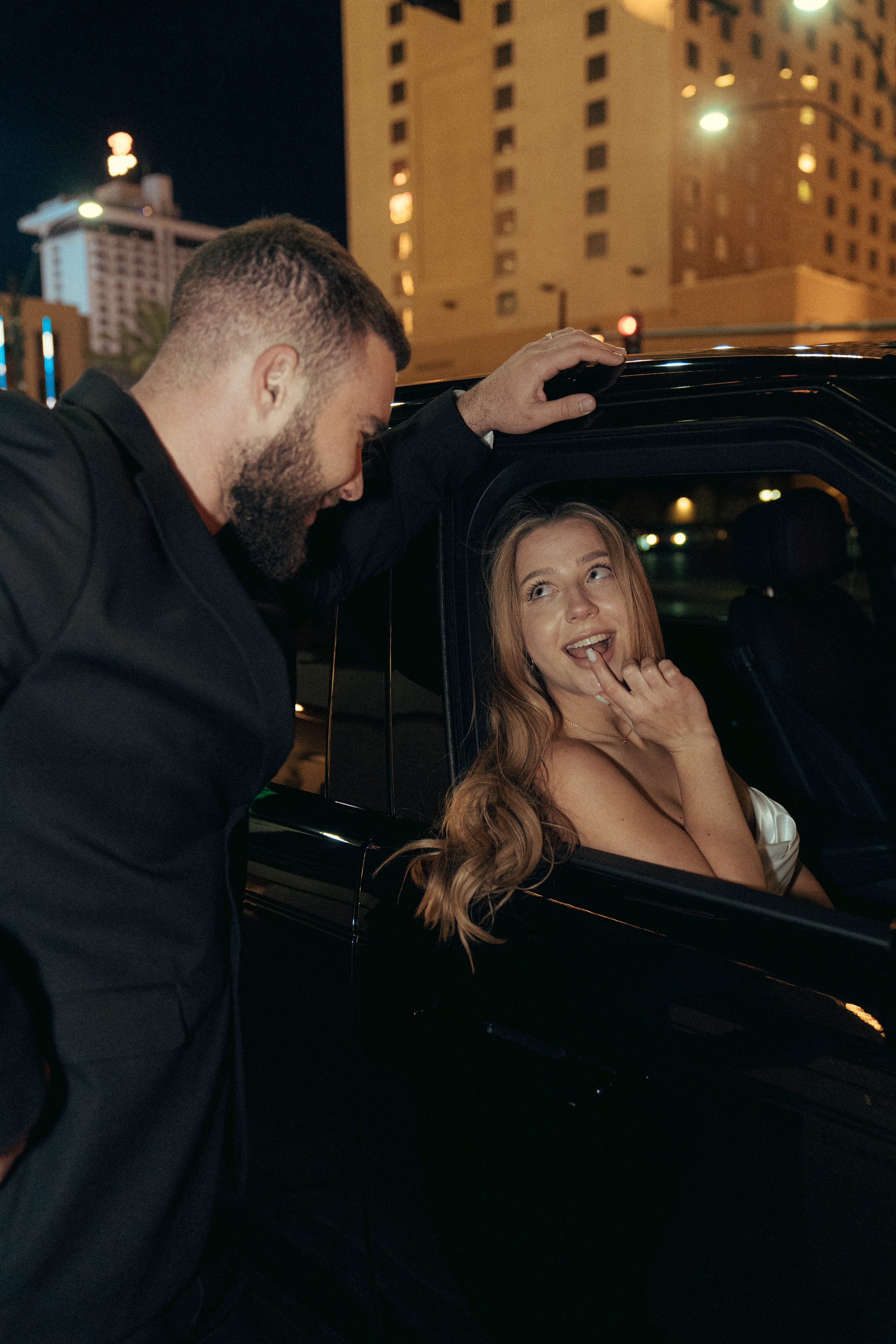 Anna&Vlad. Wedding & elopement photographer Viktoriya Kravtsov. Las Vegas