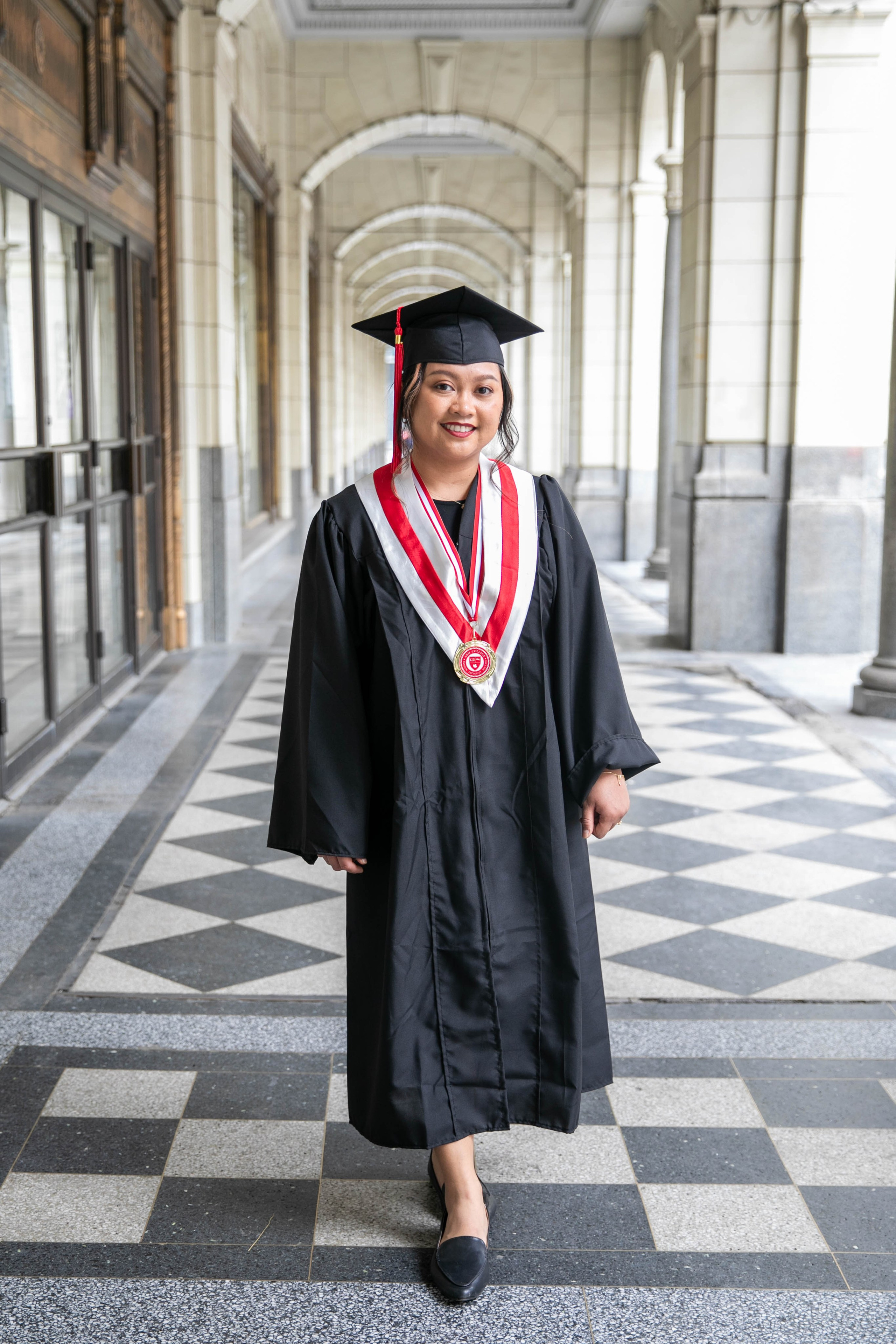Hoeving Graduation — Downtown Calgary. Fotografía accesible en Calgary