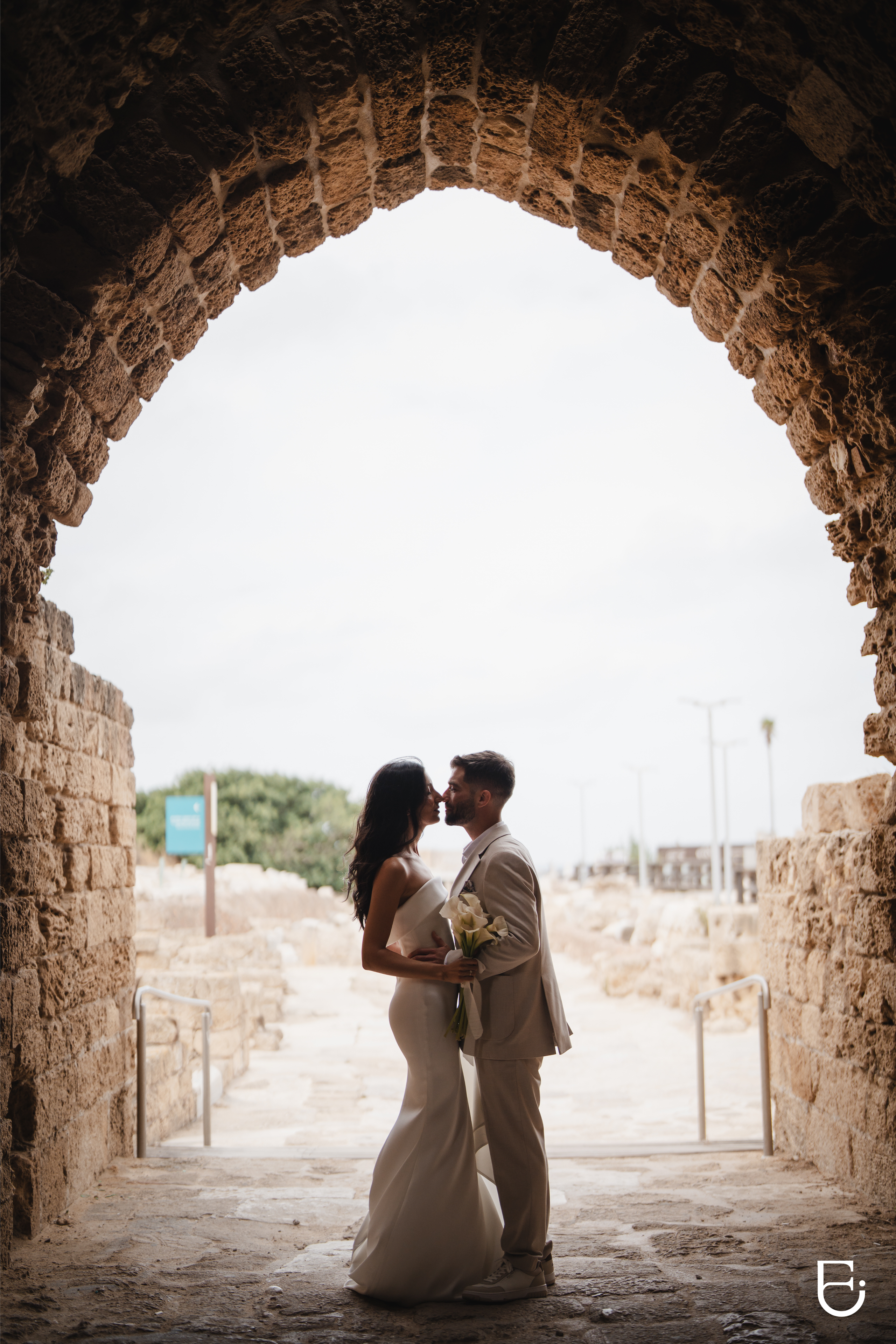 חתונות. CAMELLIA ART PHOTOGRAPHY LTD