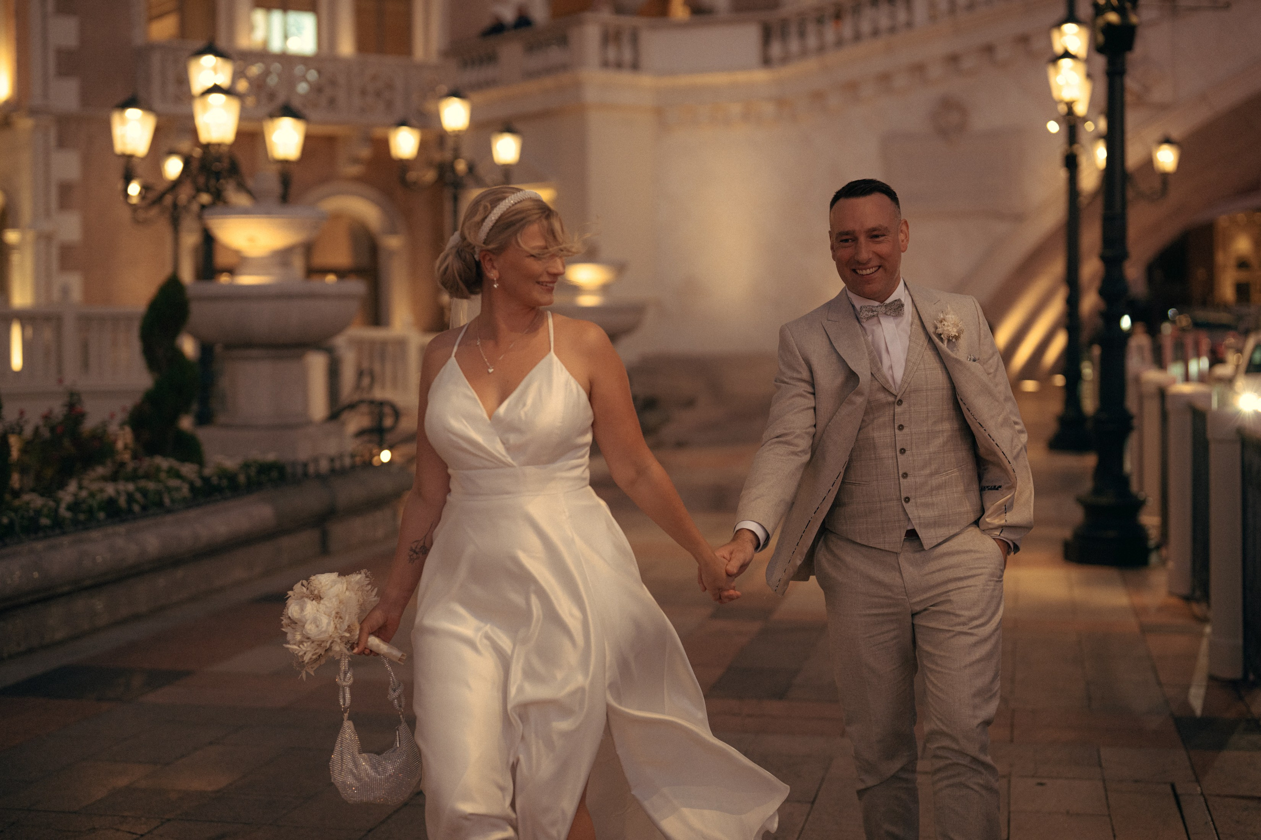 I&M. Wedding & elopement photographer Viktoriya Kravtsov. Las Vegas