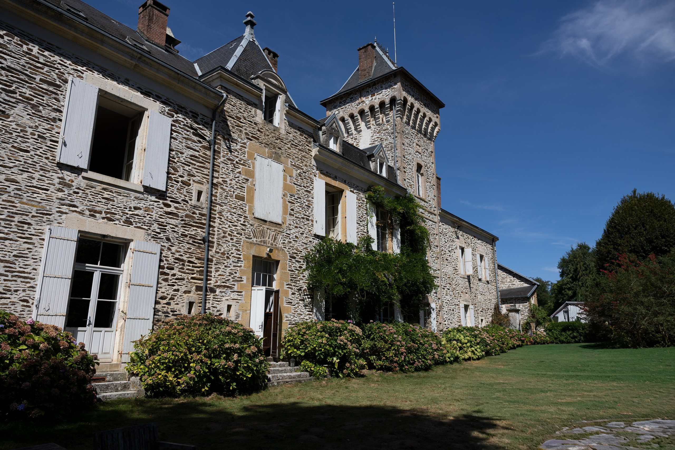 Château d’Oche. Eugénie Smirnova — Photographe à Toulouse et dans le Sud-Ouest