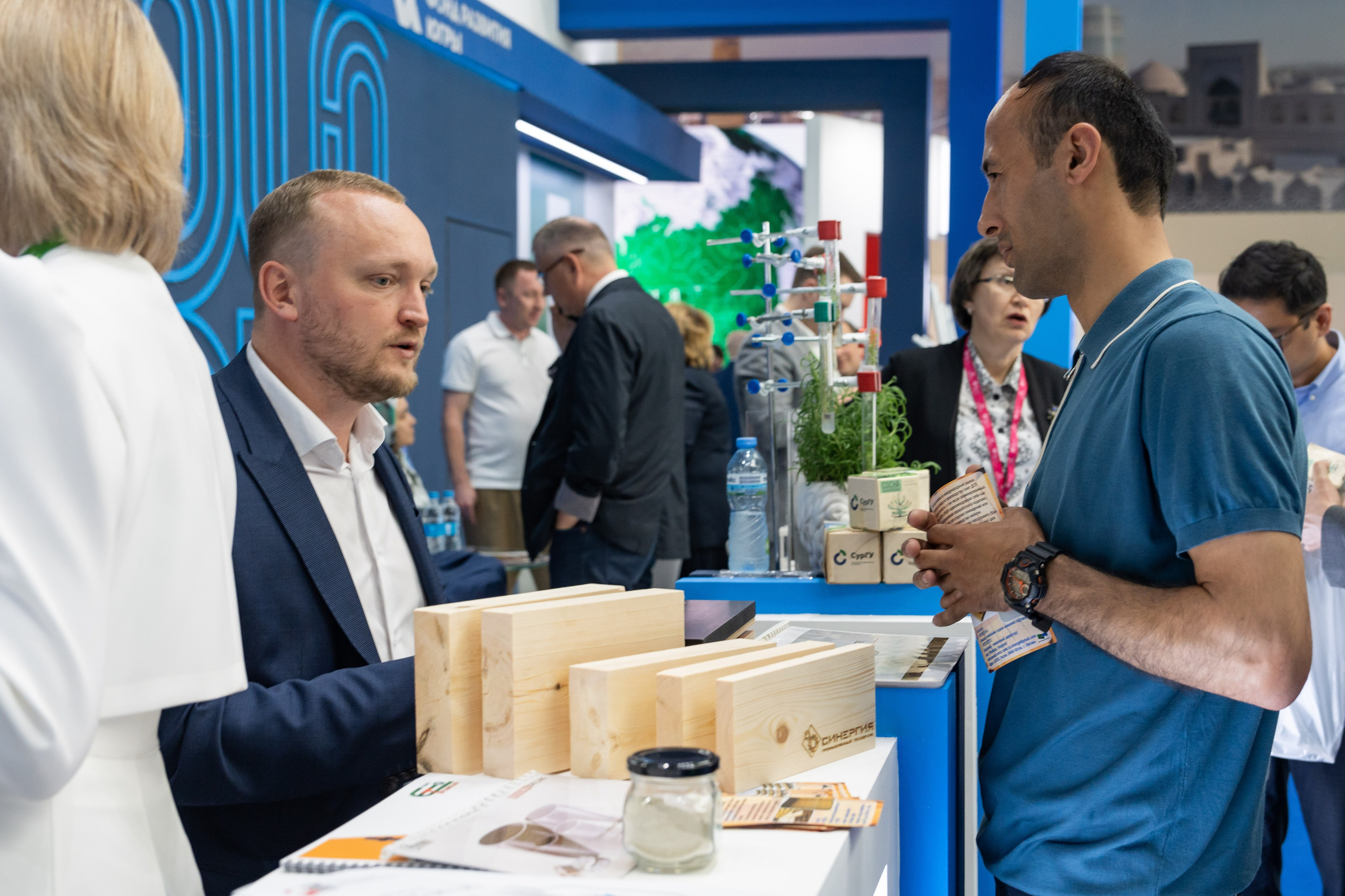 Международная промышленная выставка «ИННОПРОМ. Центральная Азия 2024». Георгий Намазов | Фотограф в Ташкенте