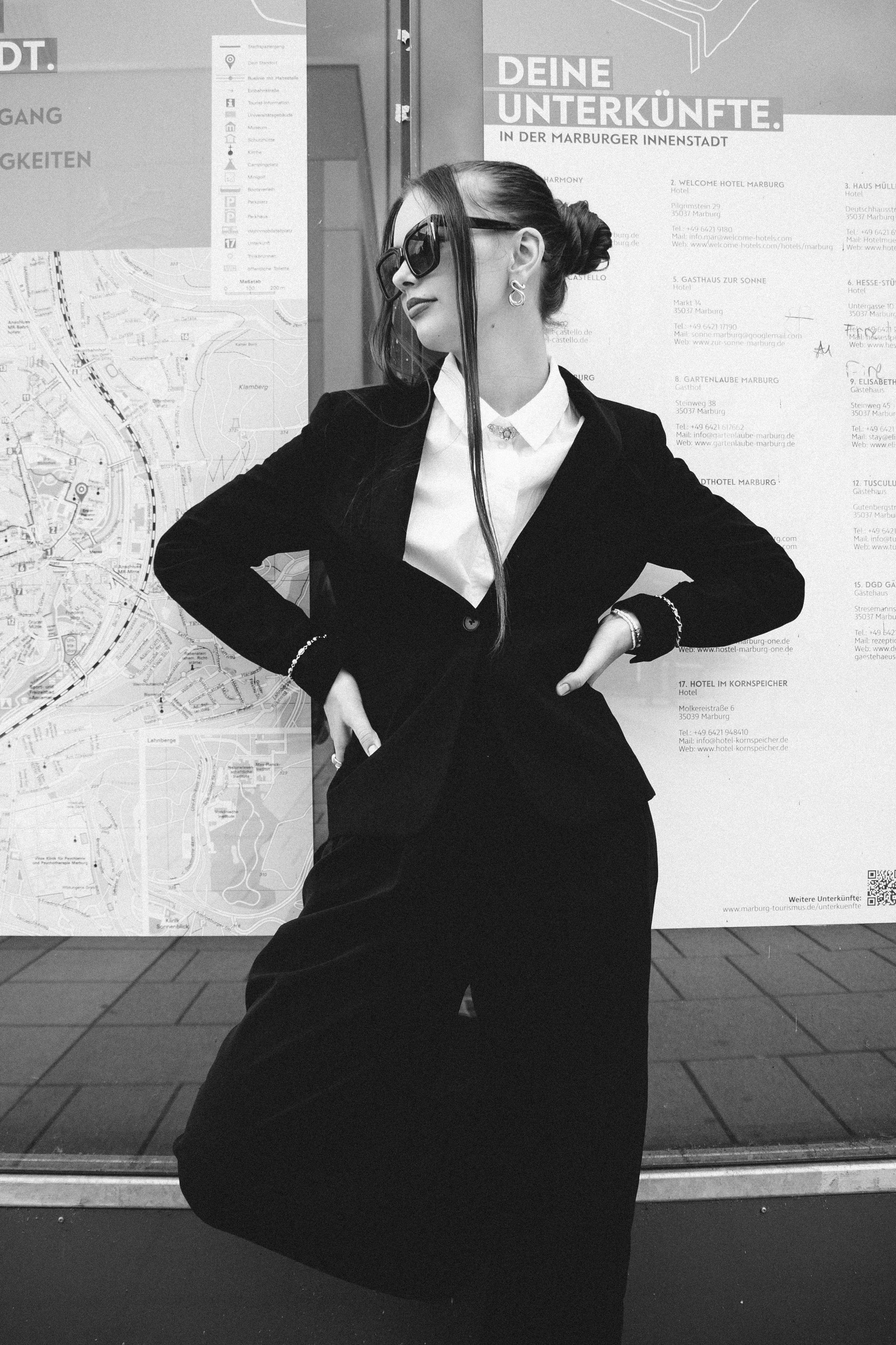 Red girl. PHOTOgrapher Germany MARBURG