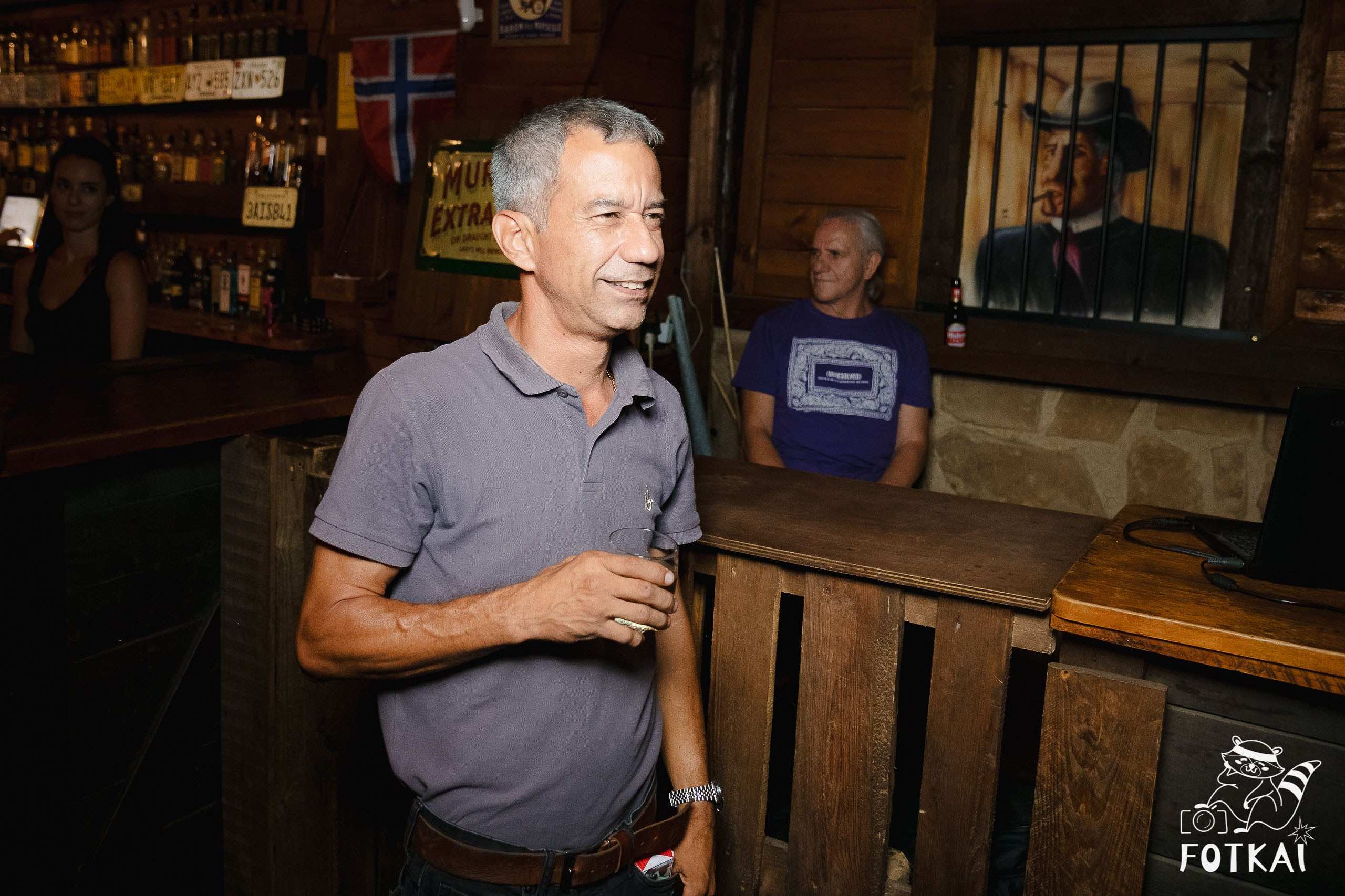 Santi Campillo en El Paso Rock Bar Torrevieja: Reportaje fotográfico 30.08.25 | FOTKAI