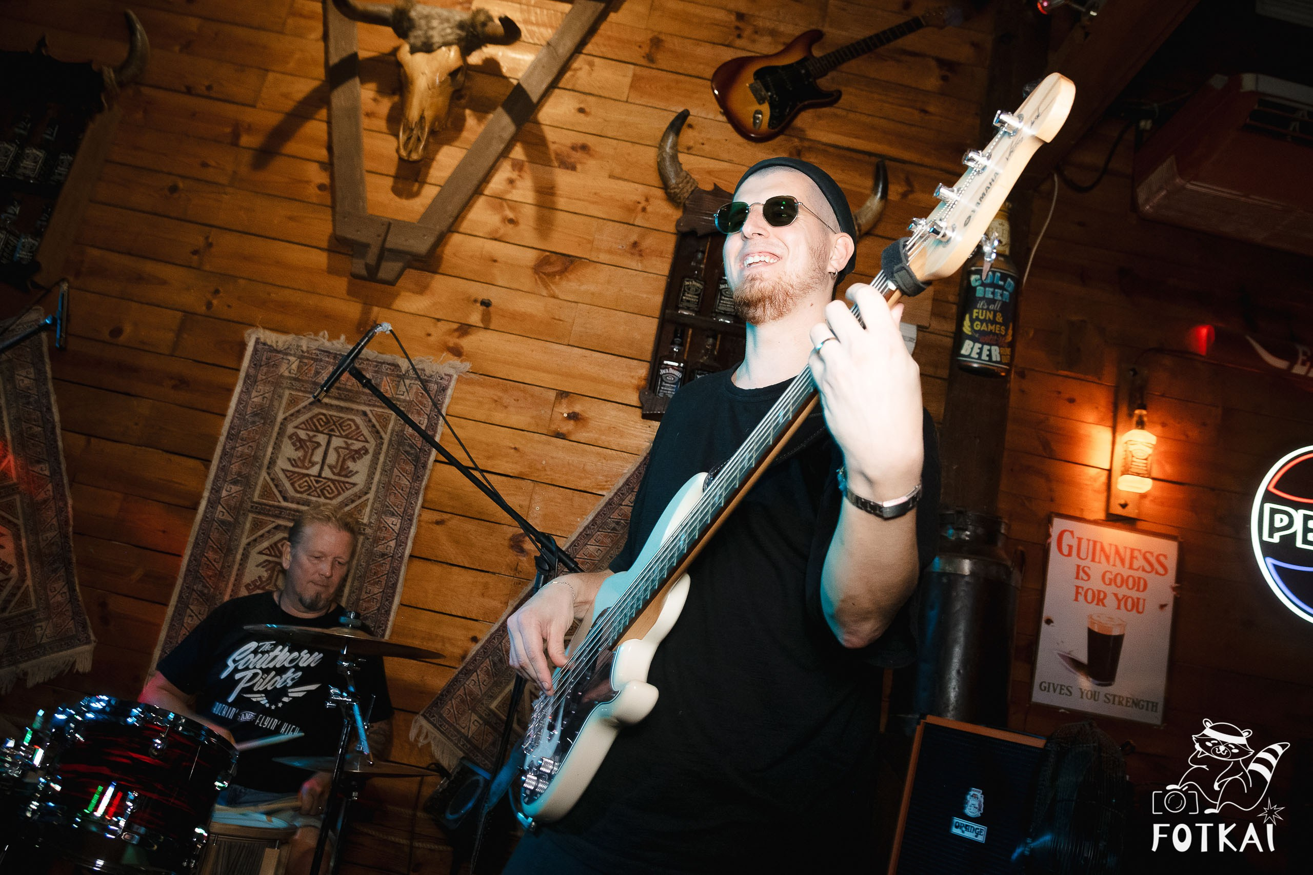 MonTorre Band en El Paso Rock Bar Torrevieja: Reportaje fotográfico 27.09.25 | FOTKAI