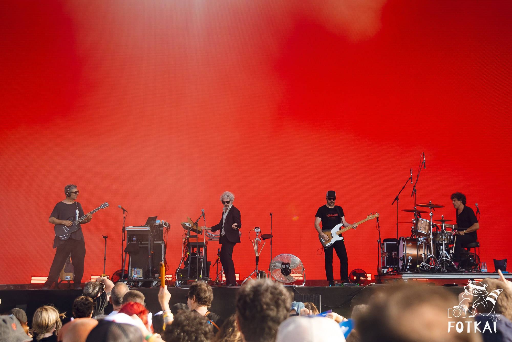 Low Festival 2026 — Full Concert Photo Report from the Opening Night in Torrevieja | FOTKAI