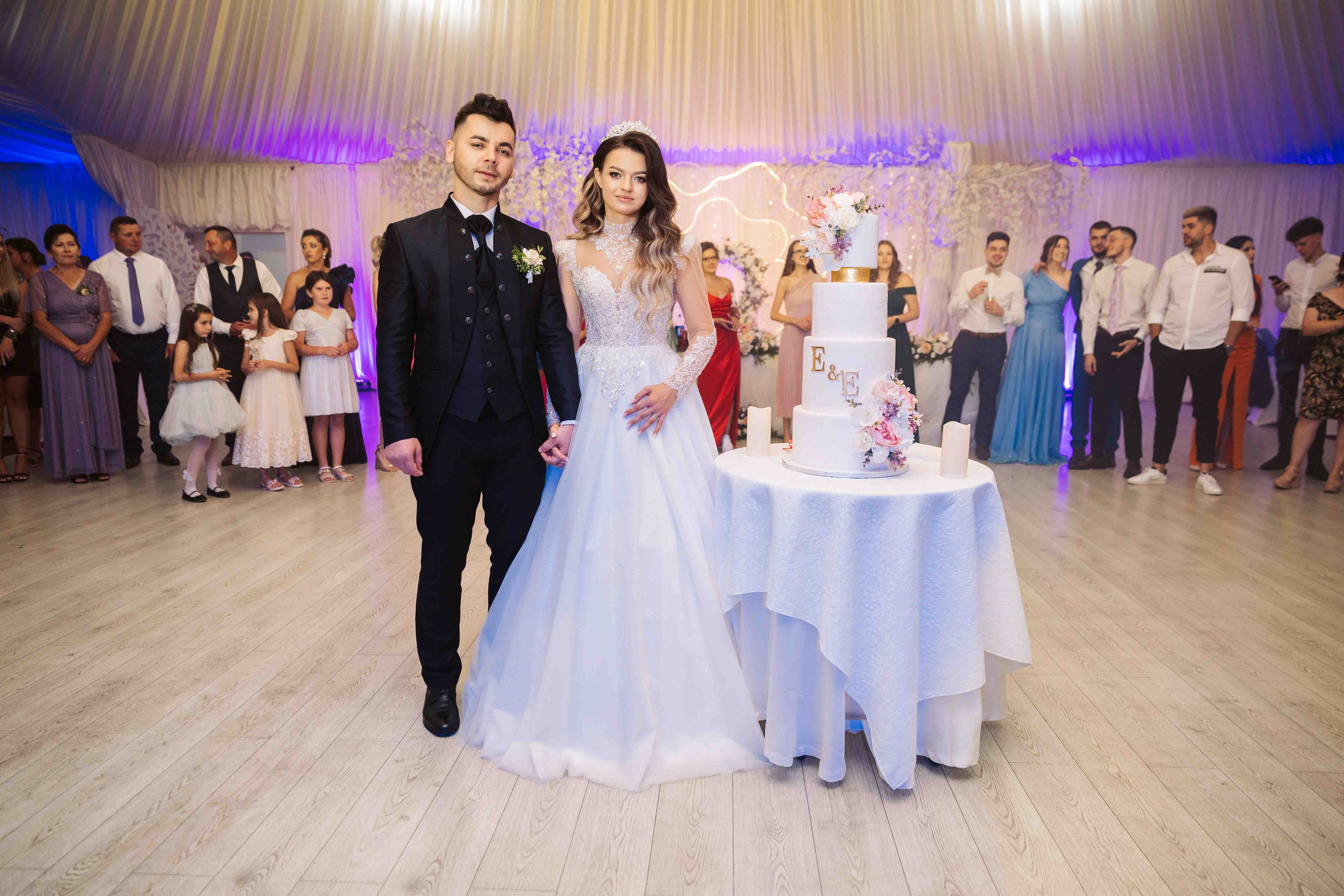 Emanuela & Emanuel. Contrast Studio