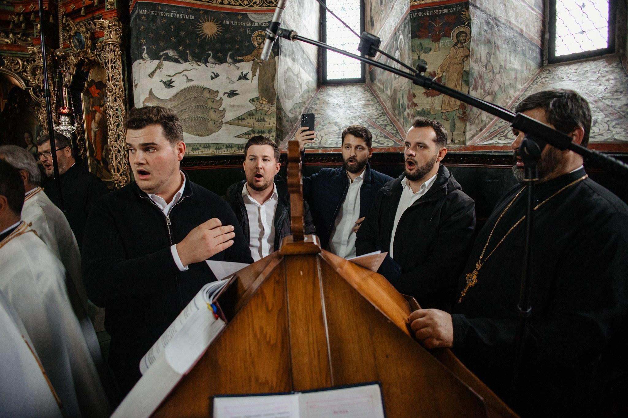 Nunta de Poveste la Sucevița: Cristi și Andreea. Servicii foto-video profesionale, pentru momente de neuitat