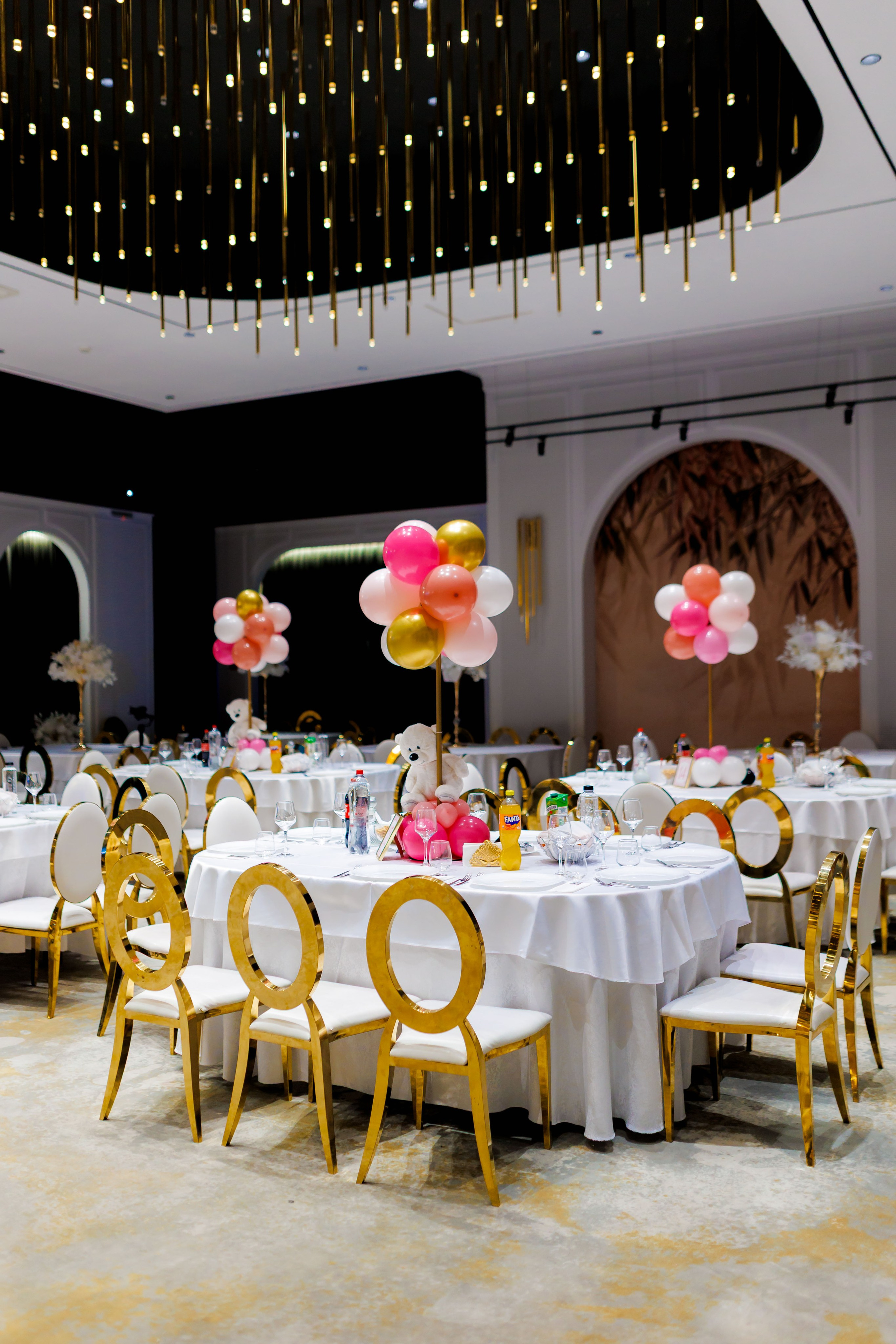 Povestea voastră, regizată de noi |Cristi Turculet Videograf Nuntă Suceava | wedding highlight. Servicii foto-video profesionale, pentru momente de neuitat