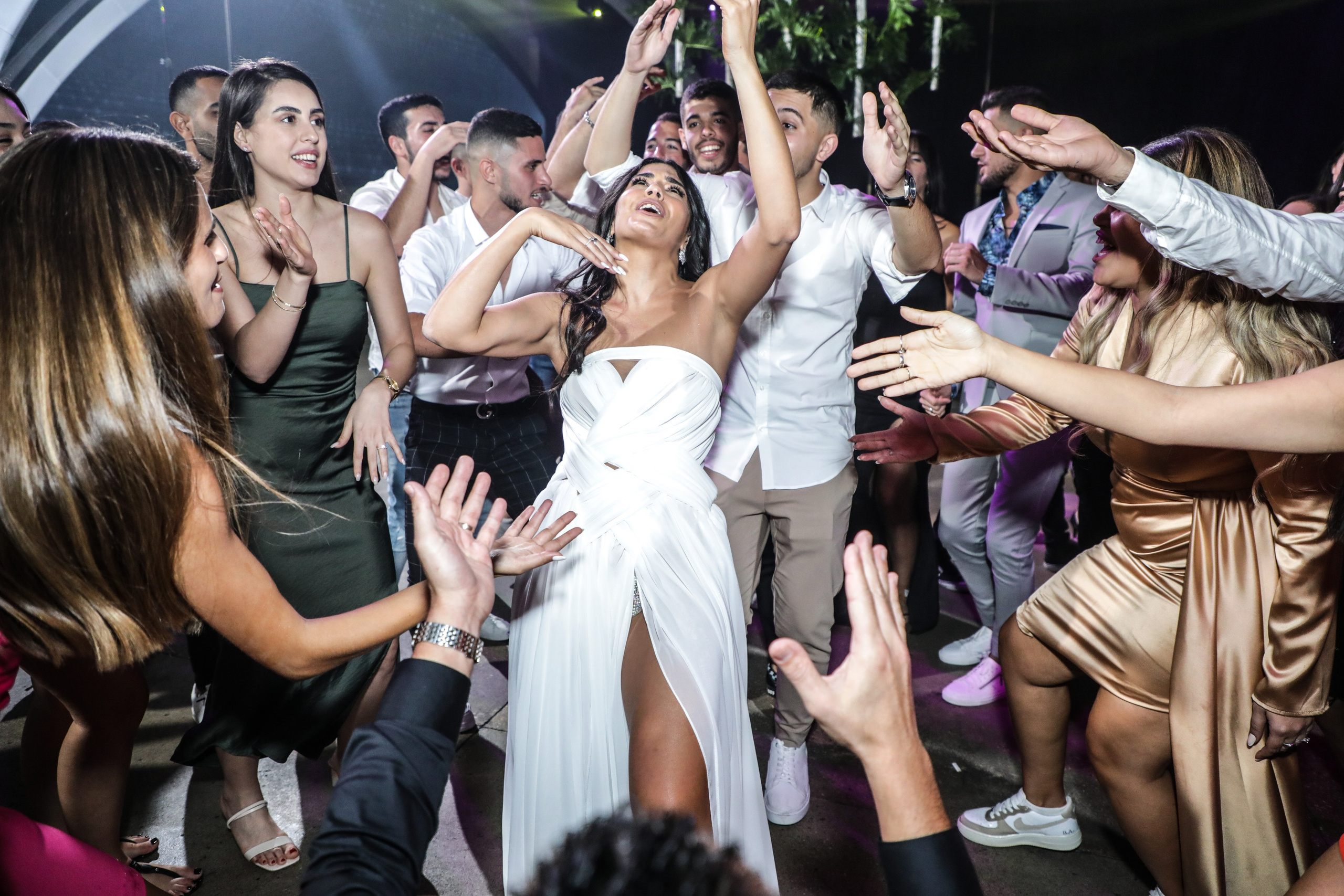 Koral & Arik. Wedding and events photographers Studio Shalom