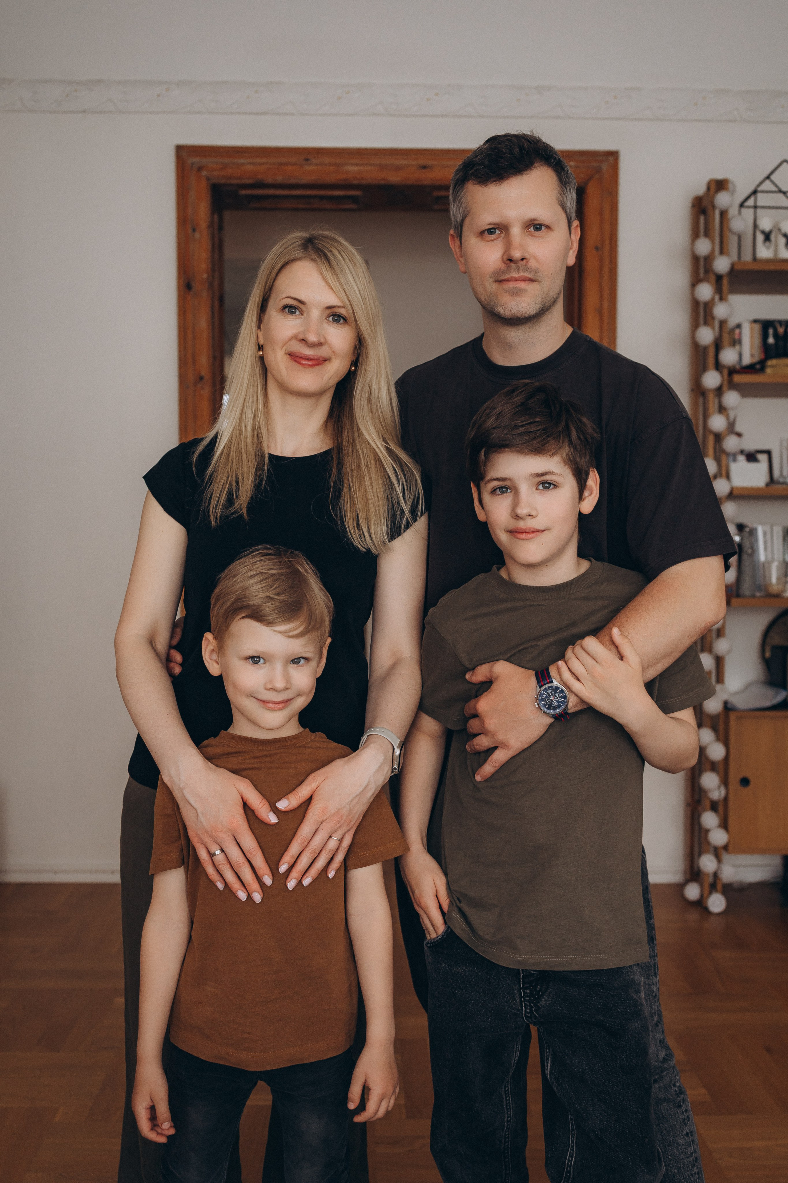 LAURAS ģimene. GALVENĀ