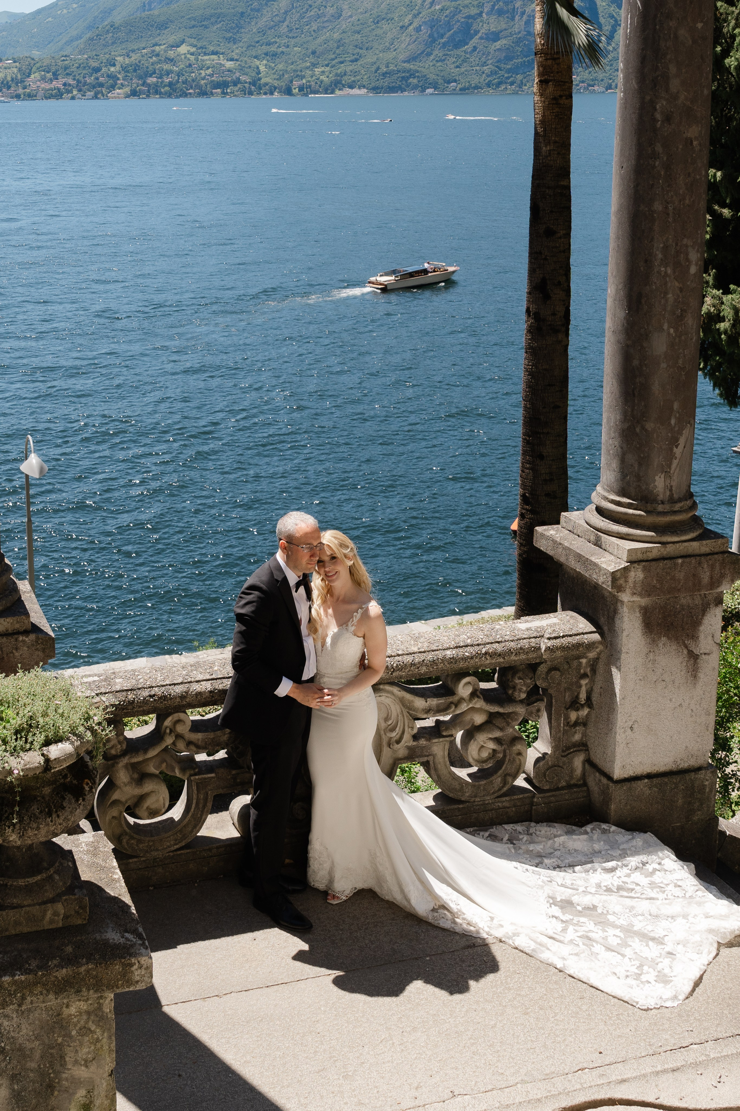 TARA AND KEVIN _ Villa Monastero. PHOTOGRAPHER IN ITALY