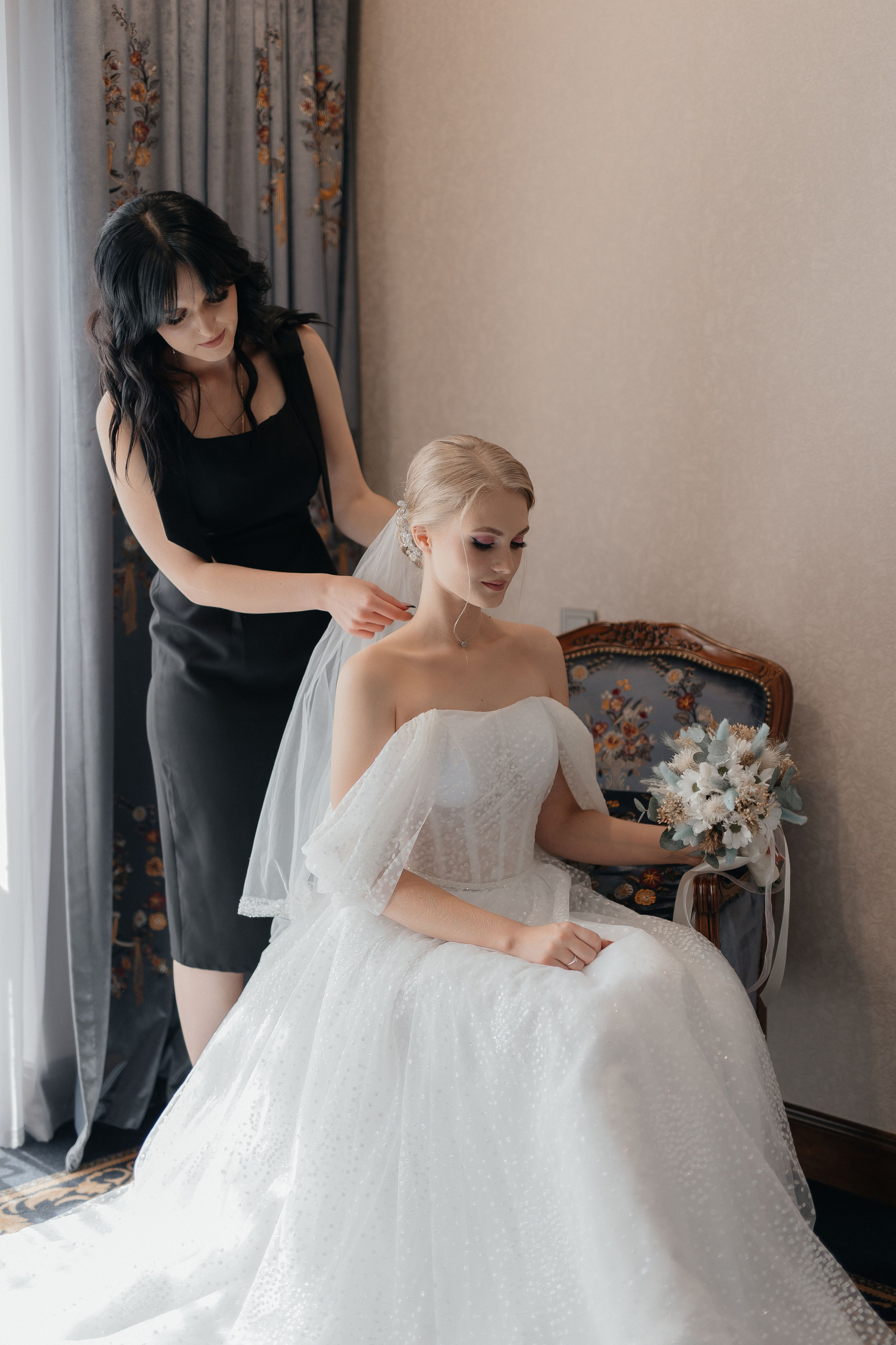 Emil & Maria. Свадебный фотограф в Бишкеке