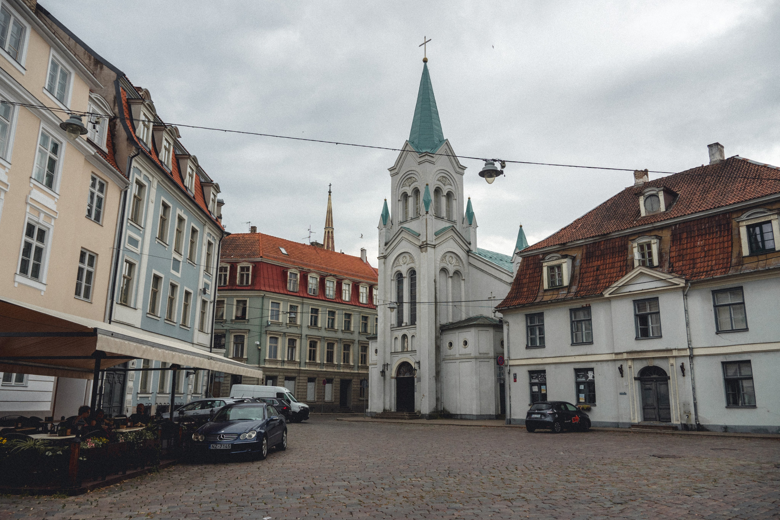 Voyage à Riga. Photographe sur Cote d’Azur. Portraits de familles, couples, enfants, événements