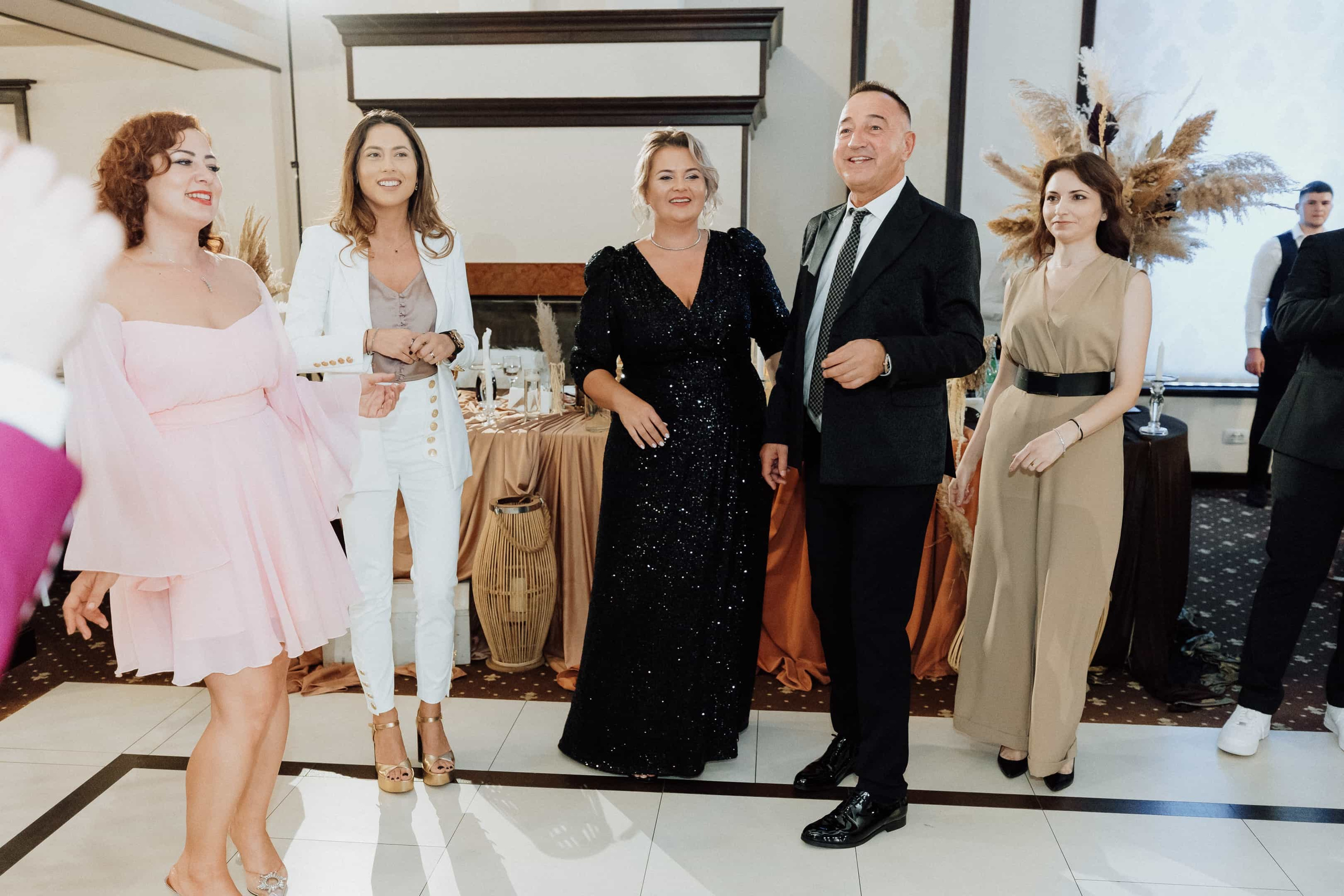 Stefanel & Elena. MovieFrames.ro