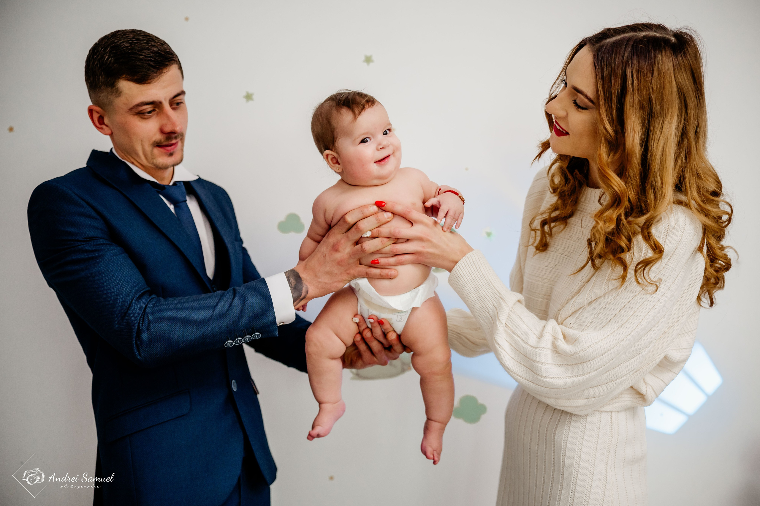 Jessica Maria. Andrei Samuel – Fotograf București | Evenimente, Studio, Imobiliare, Produs