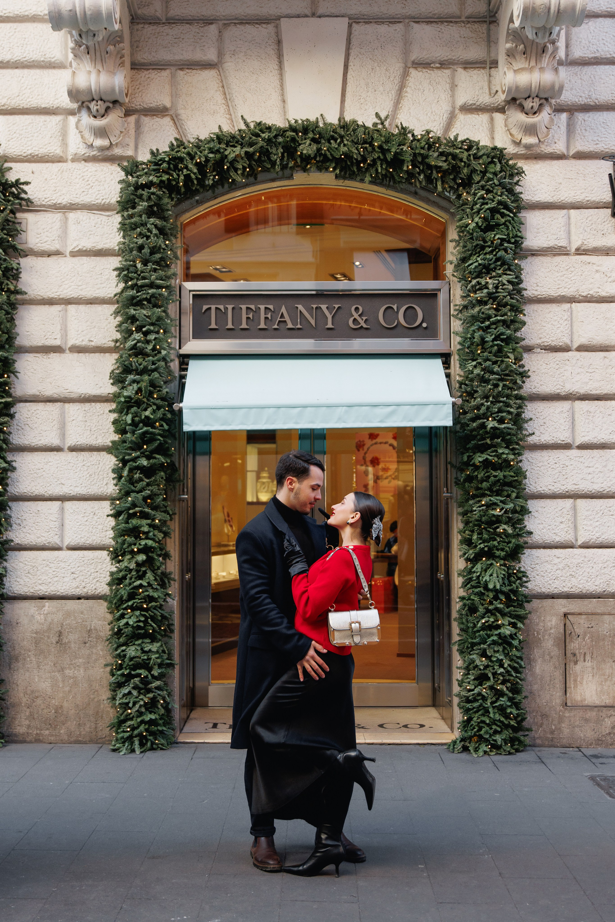 Christmas photoshooting in Rome. Wedding Photographer Rome Tuscany Como Sicily Puglia Amalfy Italy- Oksana Savenchuk