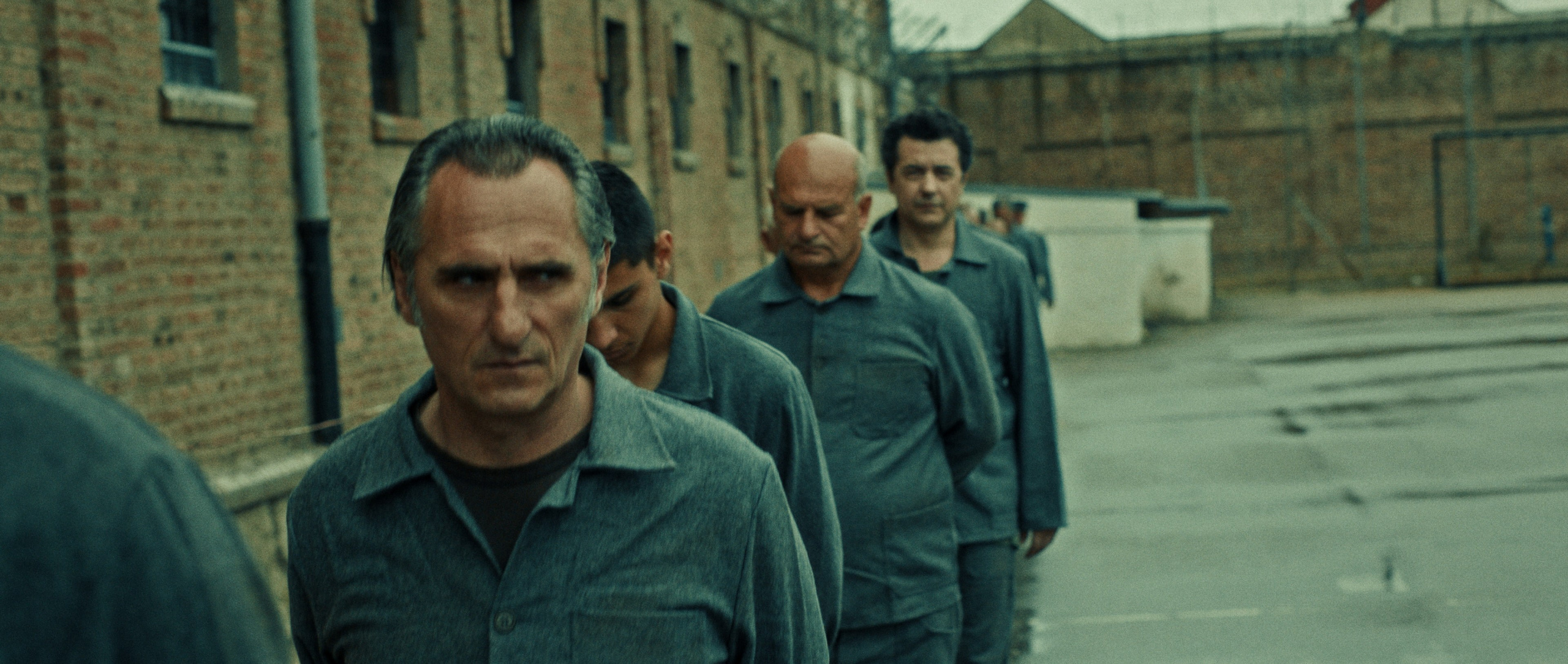 Ruski Konzul. Commercial and studio photographer in Belgrade