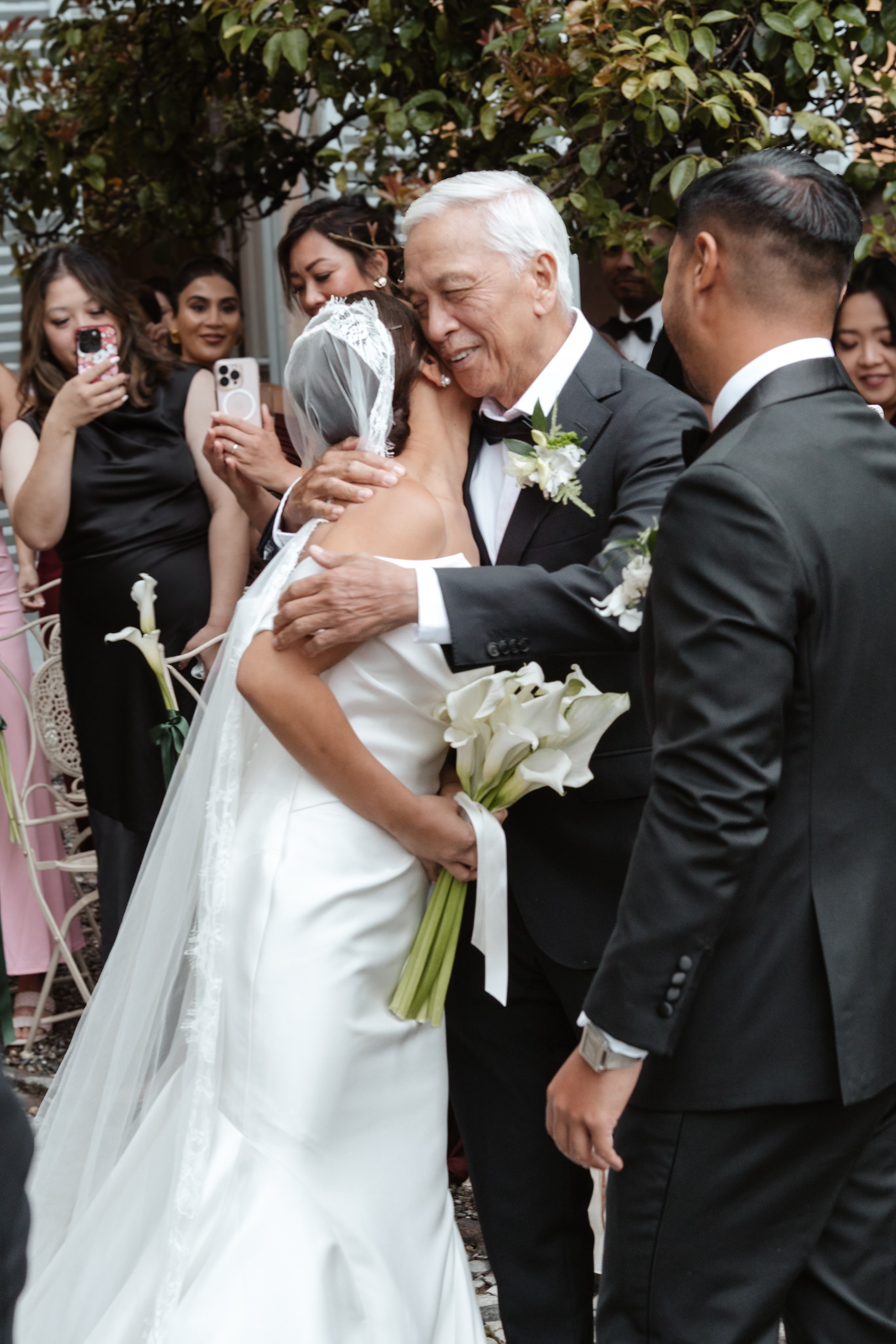 BEATRICE AND RAFAELE_LAKE COMO_Villa Regina Teodolinda. PHOTOGRAPHER IN ITALY
