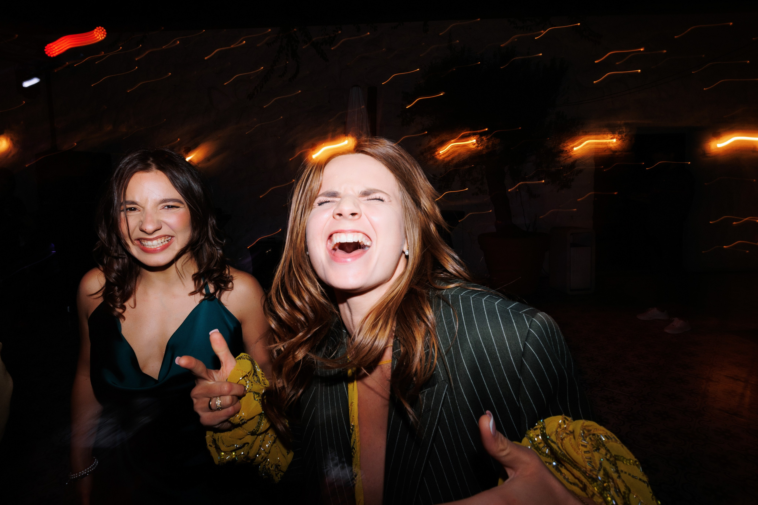 Dragoste povestită de noi. Servicii Foto Video în Chișinău și Europa ID-Brothers