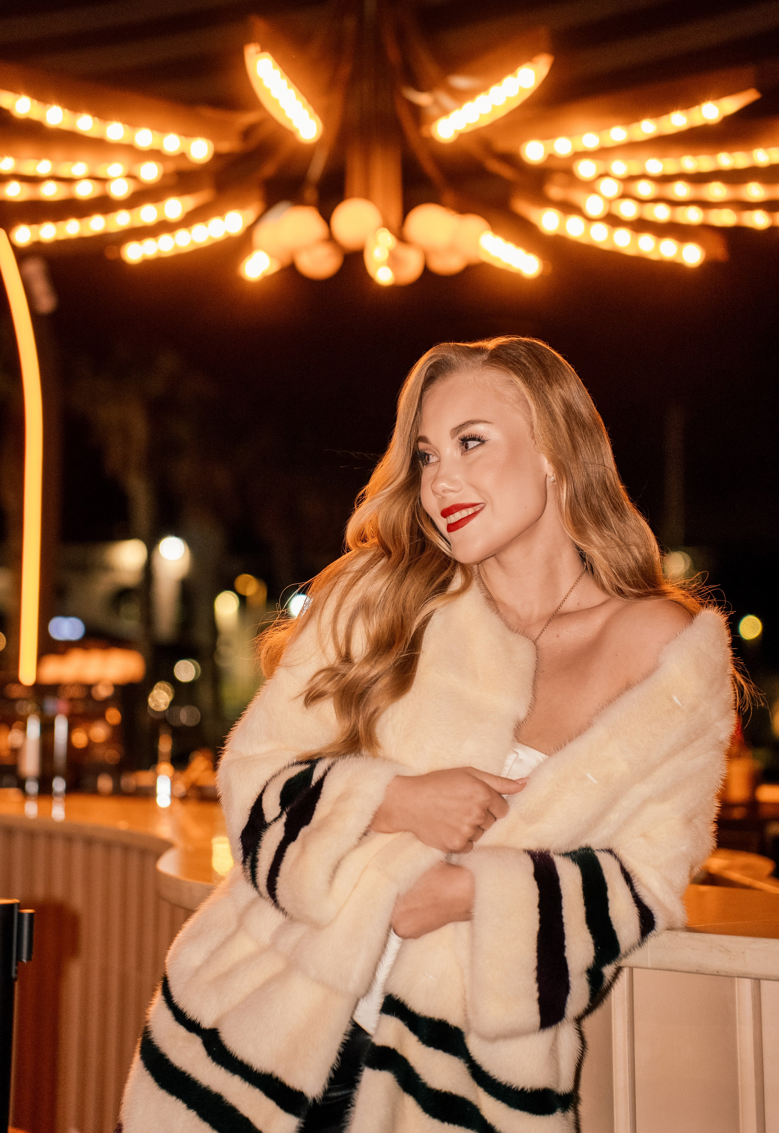 Outside. Cinematic Photography in Spain | Photographer & Videographer