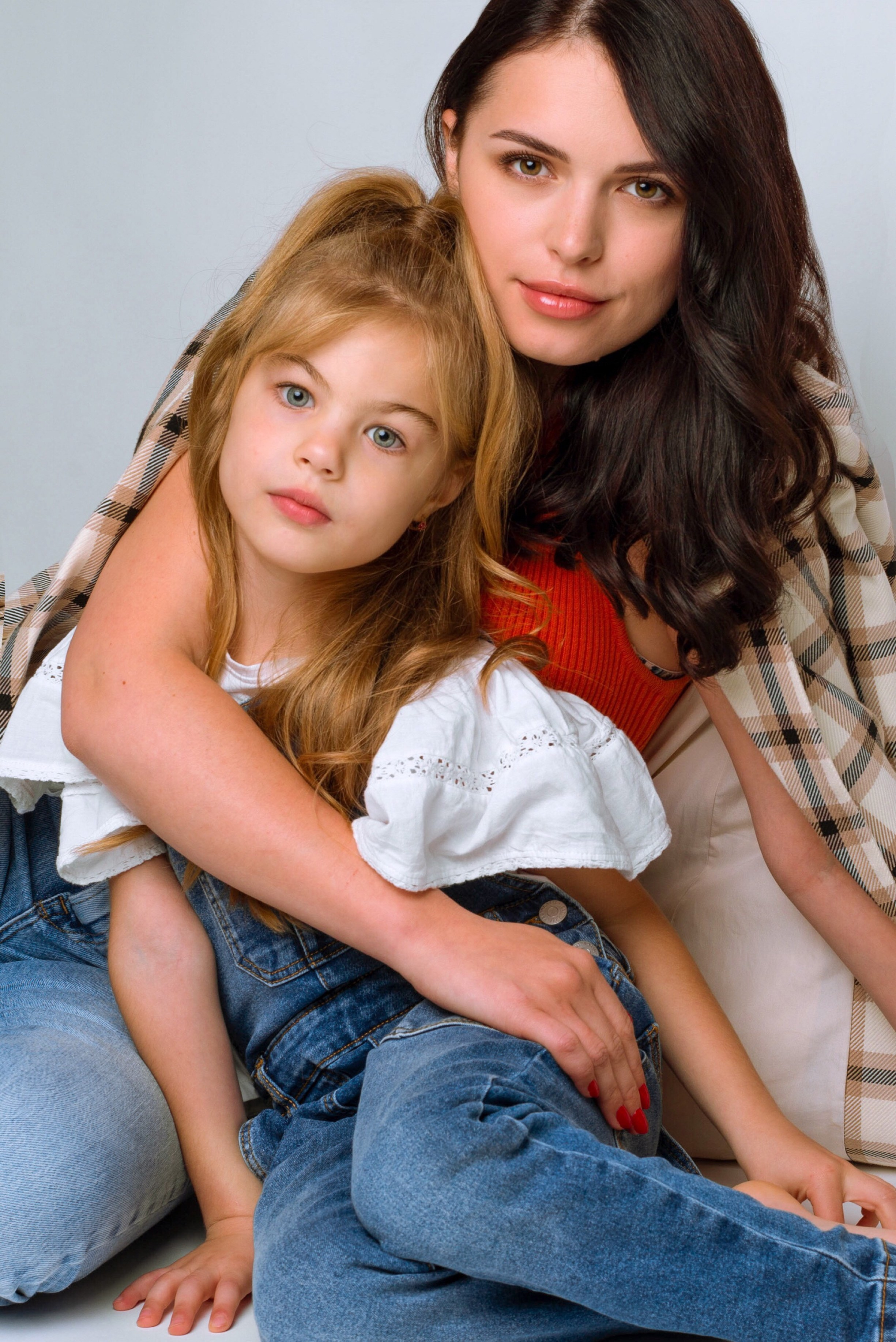 Family. Julia Kuzmovych personal and pregnancy photographer in London