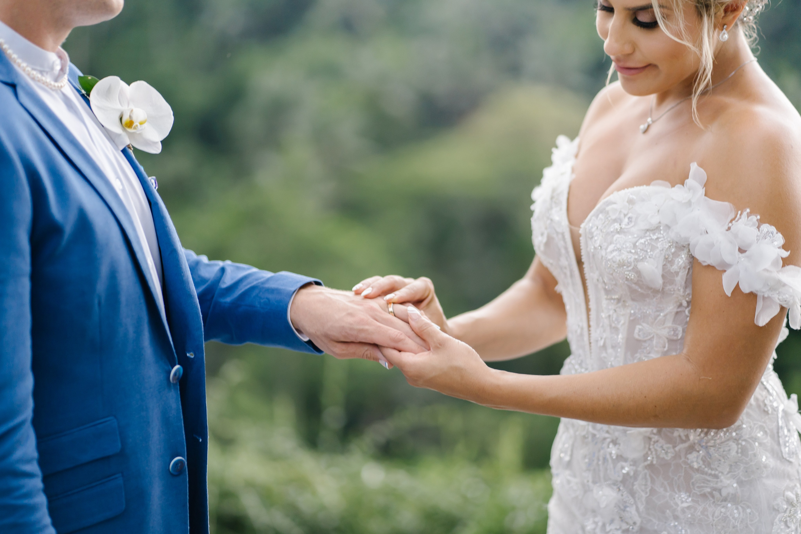 Jamie & Jordan. Female Photographer in Bali