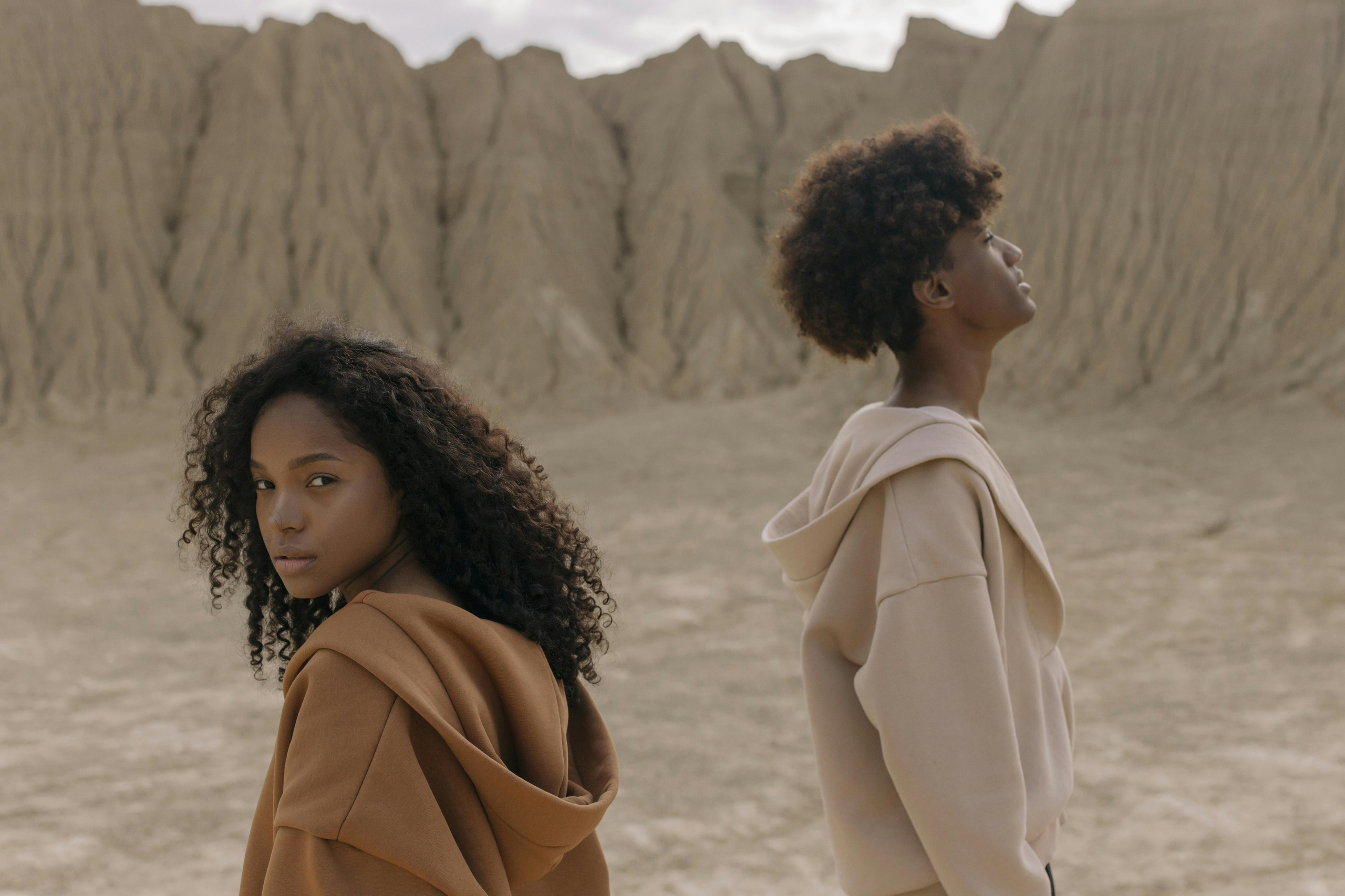 Desert dream: artistic fashion photoshoot. Alice Bell — Wedding photographer in New York