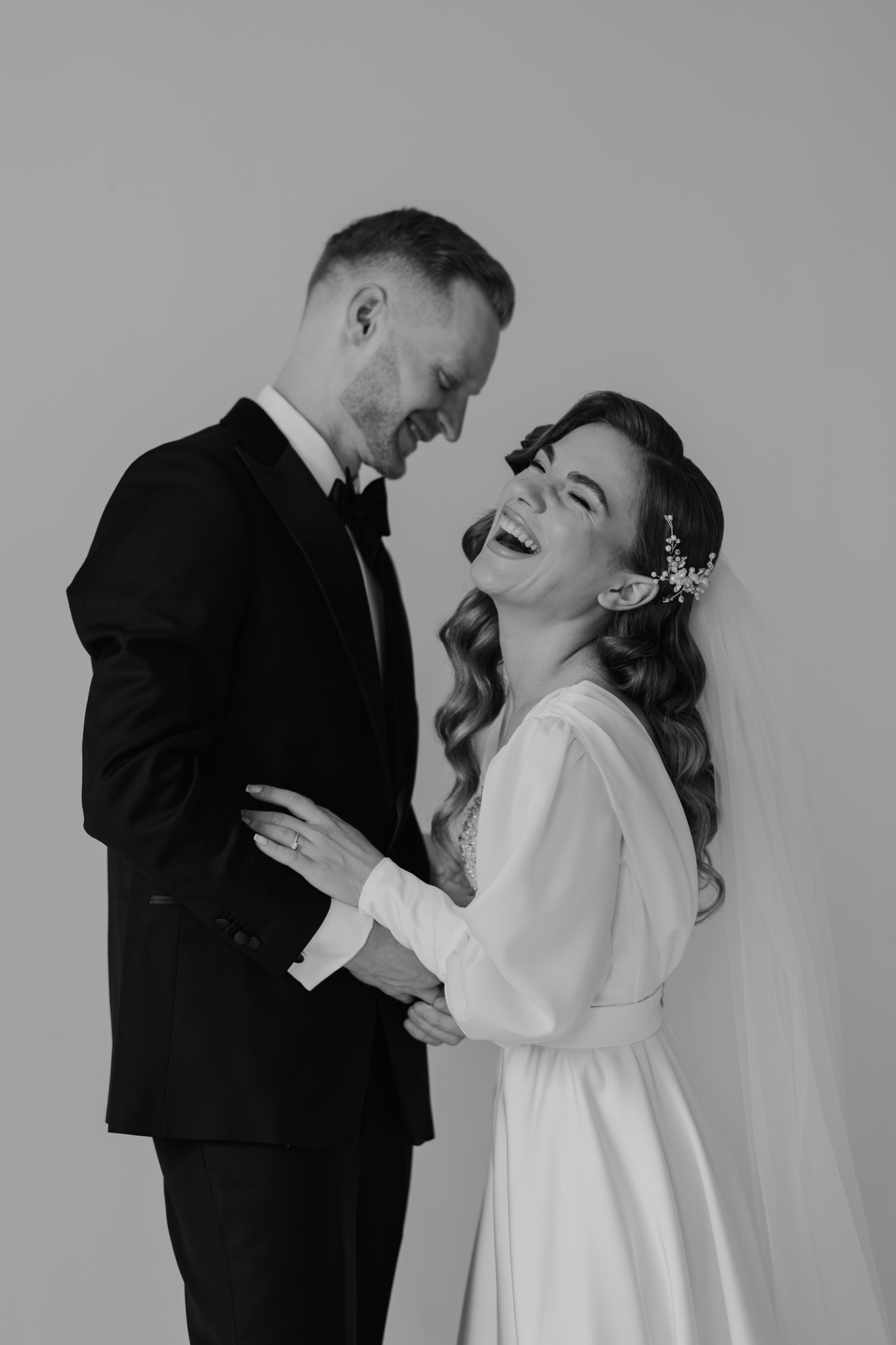 Corina & Dumitru. Main