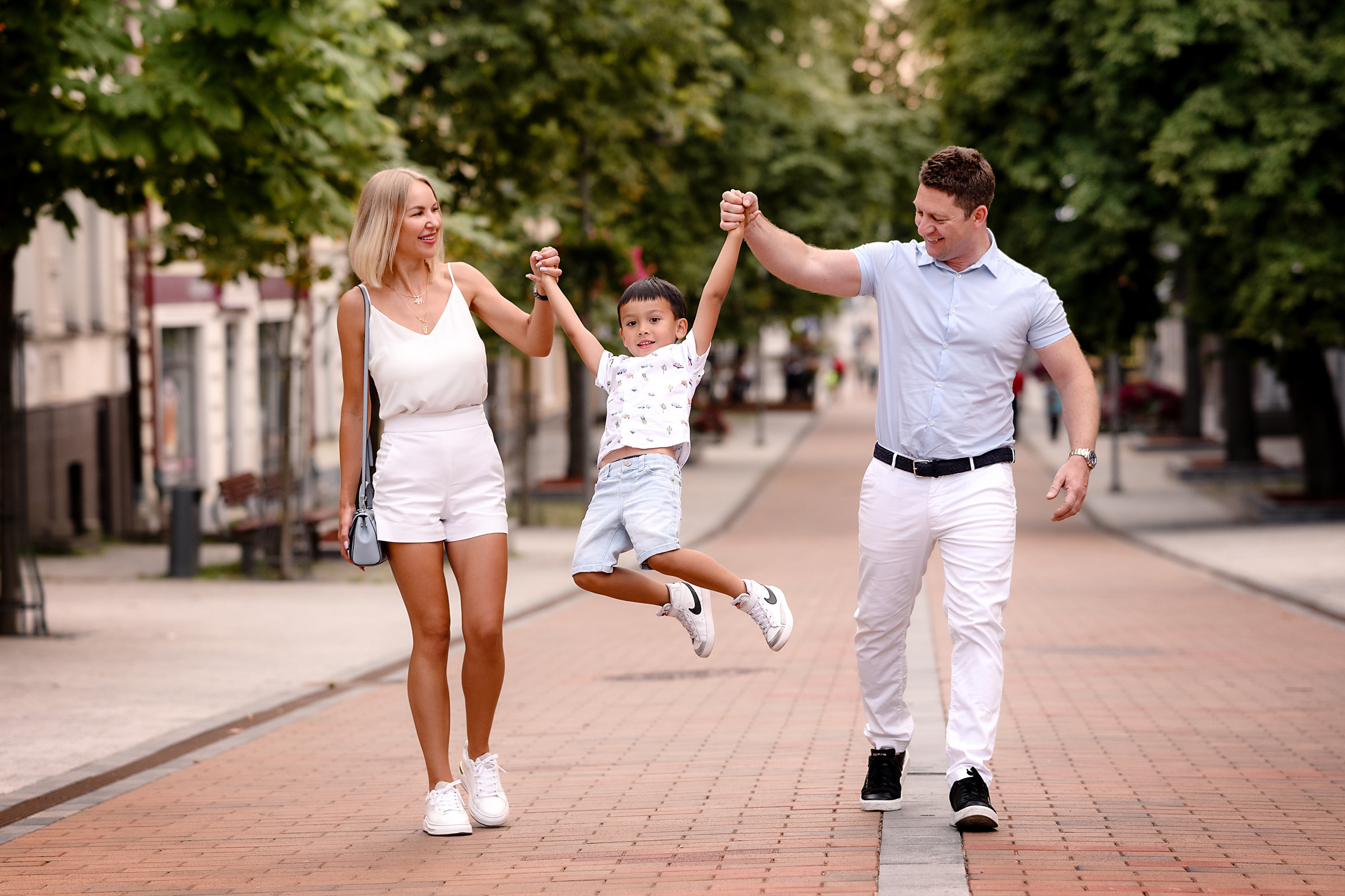 Семья Адриана