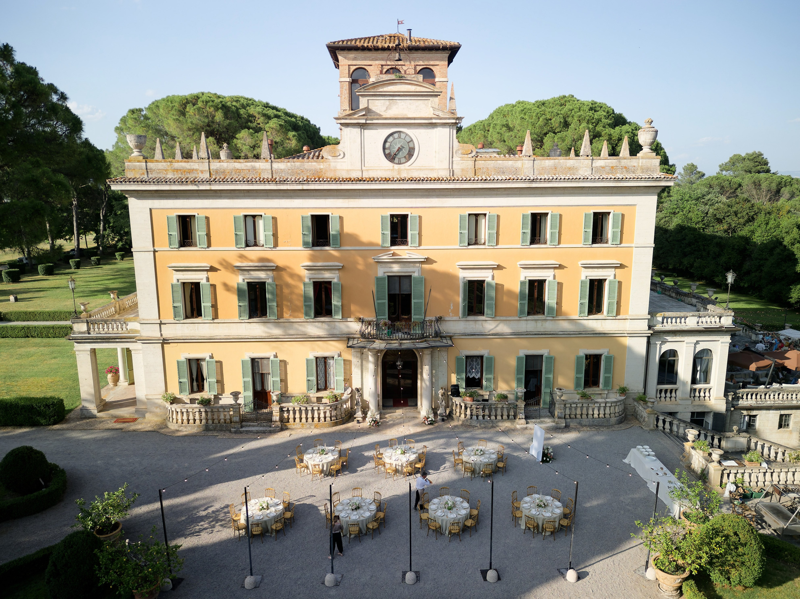Wedding at La Torre di Pila, Umbria, Italy