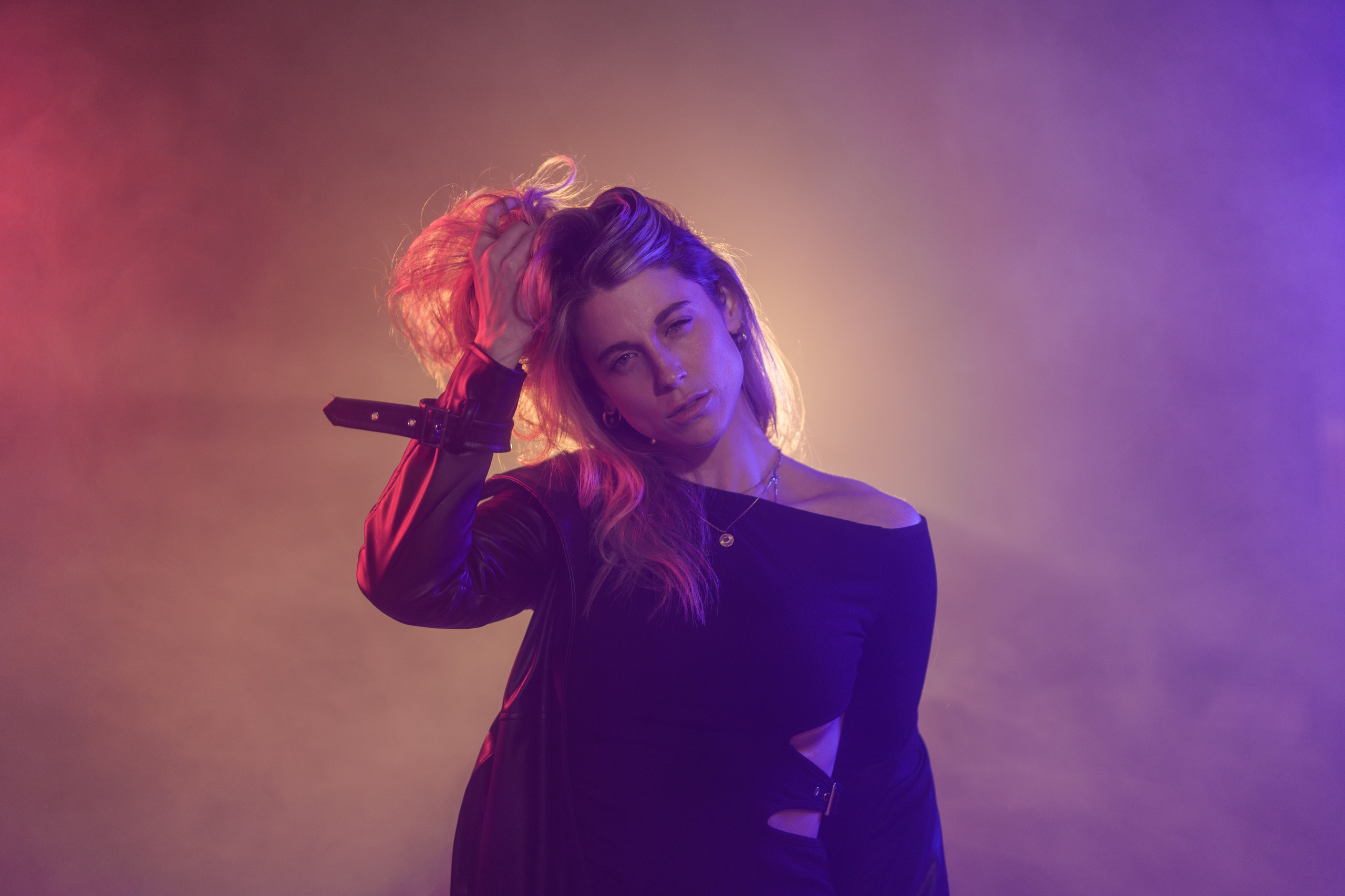 „Kölsch&Shoot“ in Cologne w/ Lisa (Set #5). URBANSTREETFILES.ART