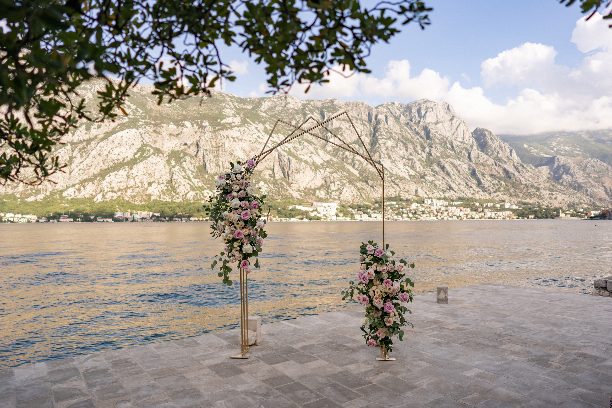 Igor ve Veronika'nın Kotor, Karadağ'da düğünü