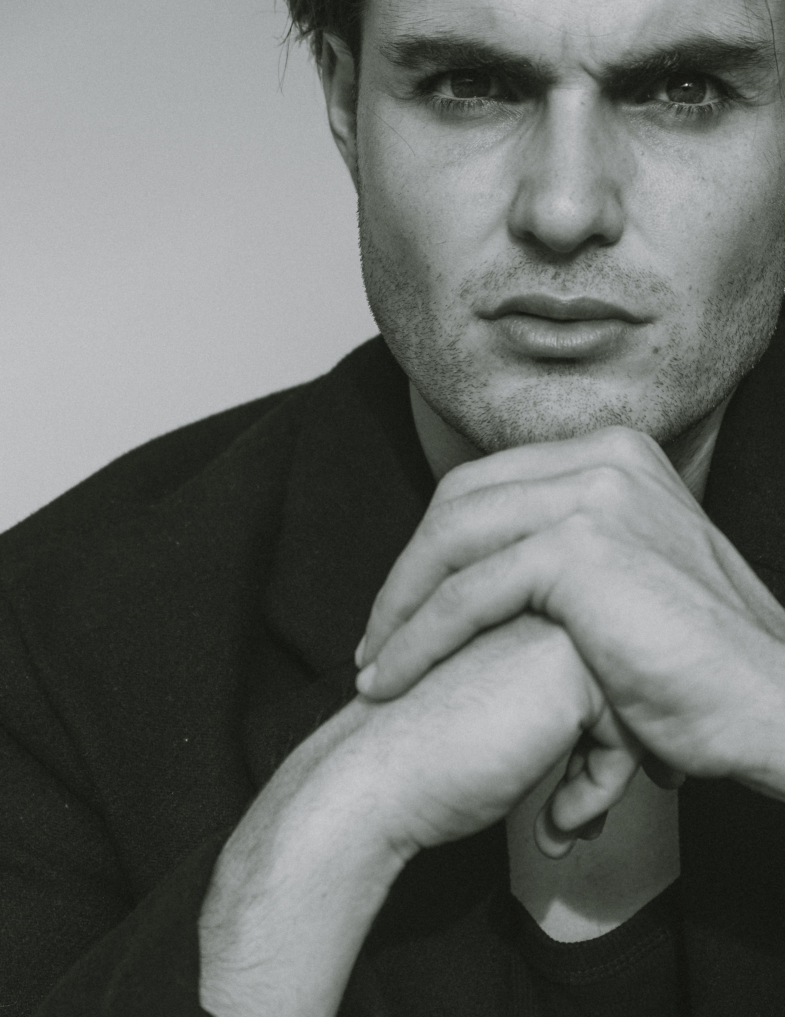 Фотосессия для актера Jaime Medina в дюнах — фотограф Андрей Луковников, Испания (Гуардамар, Аликанте, Торревьеха)