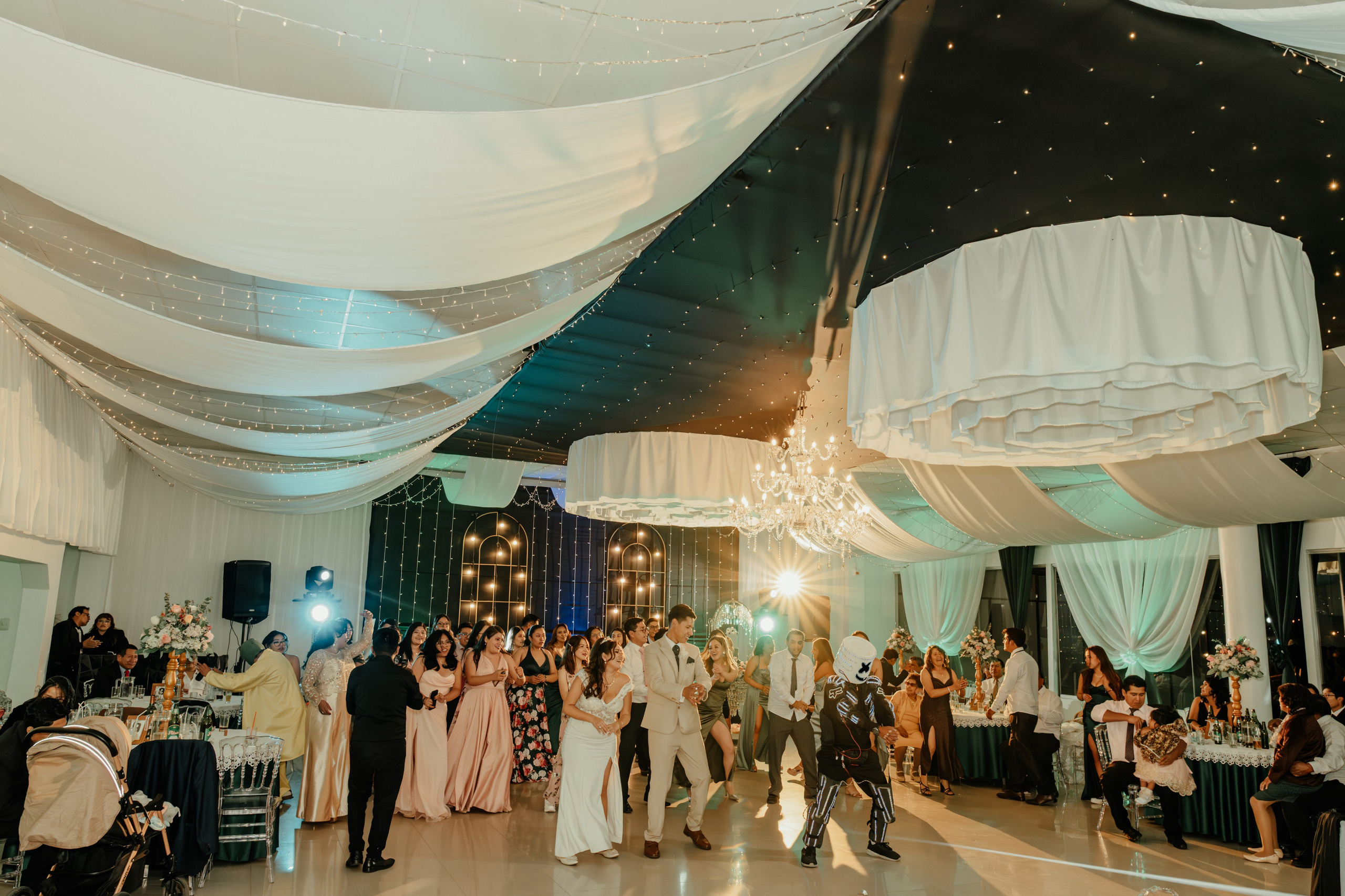 ANGIE + MANUEL BODA RELIGIOSA. Studio KVTA | Fotografía y Video de Bodas en Arequipa