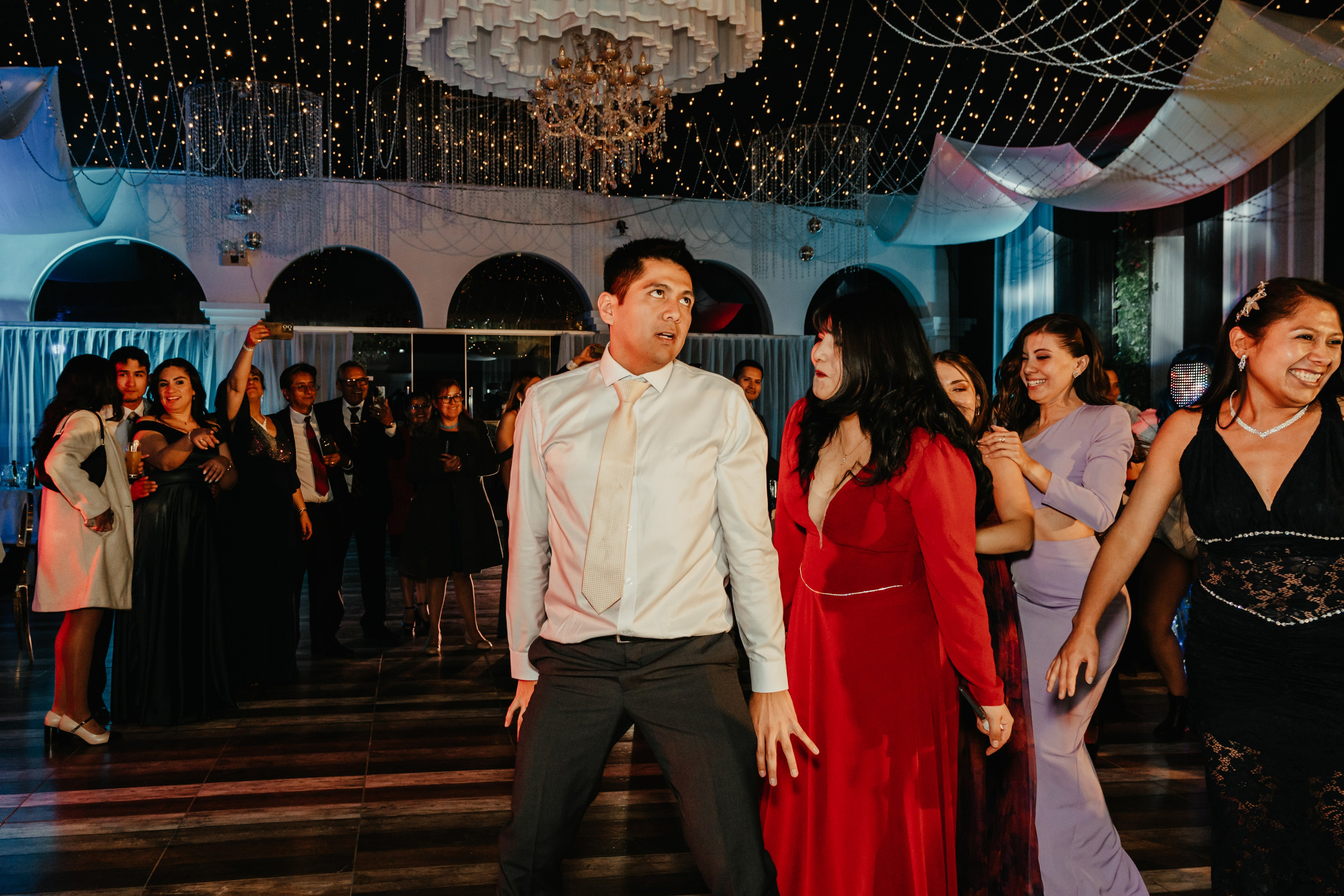 VANIA + LUIS BODA CIVIL. Studio KVTA | Fotografía y Video de Bodas en Arequipa