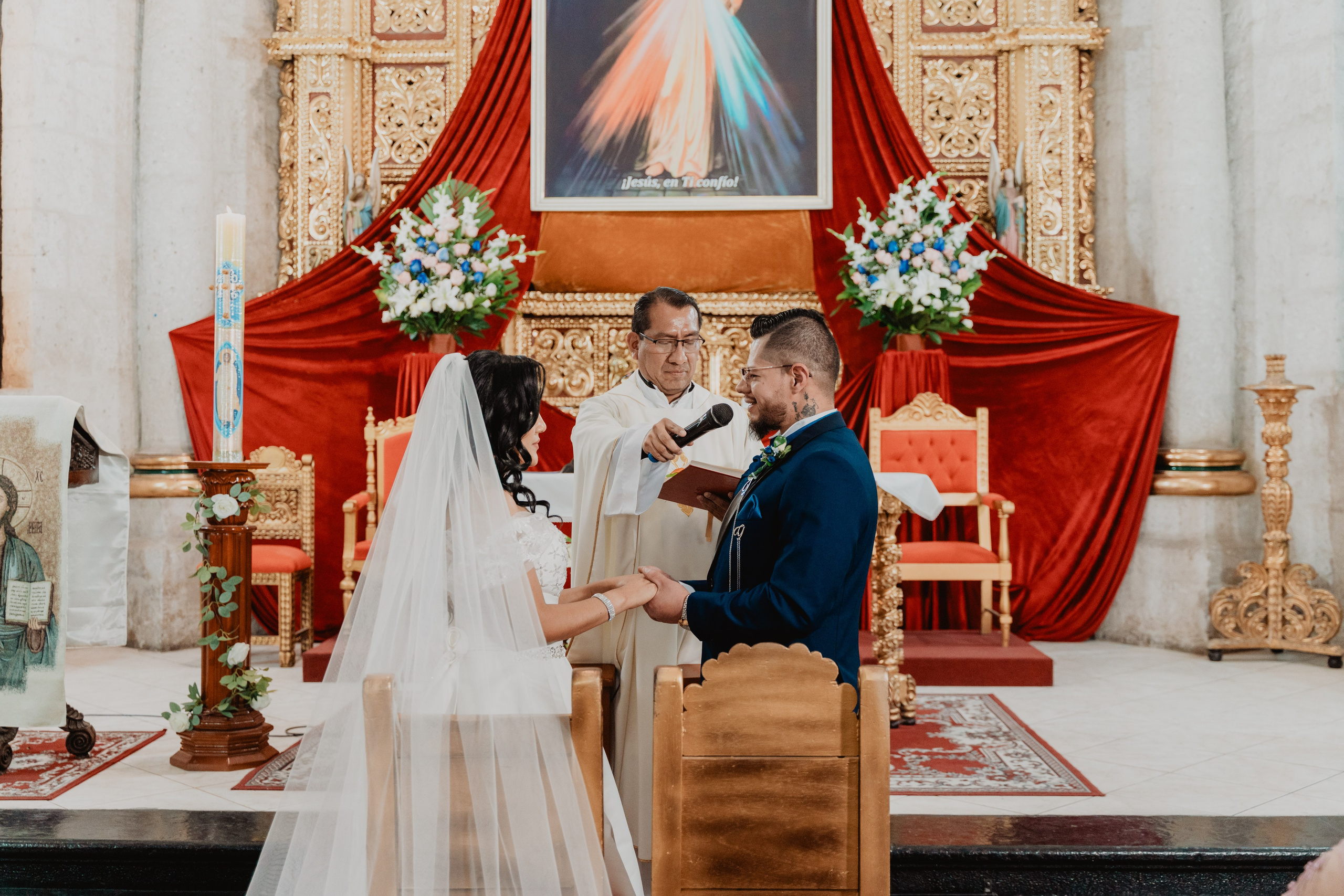 GABRIELA + JORGE | BODA CIVIL RELIGIOSA. Studio KVTA | Fotografía y Video de Bodas en Arequipa
