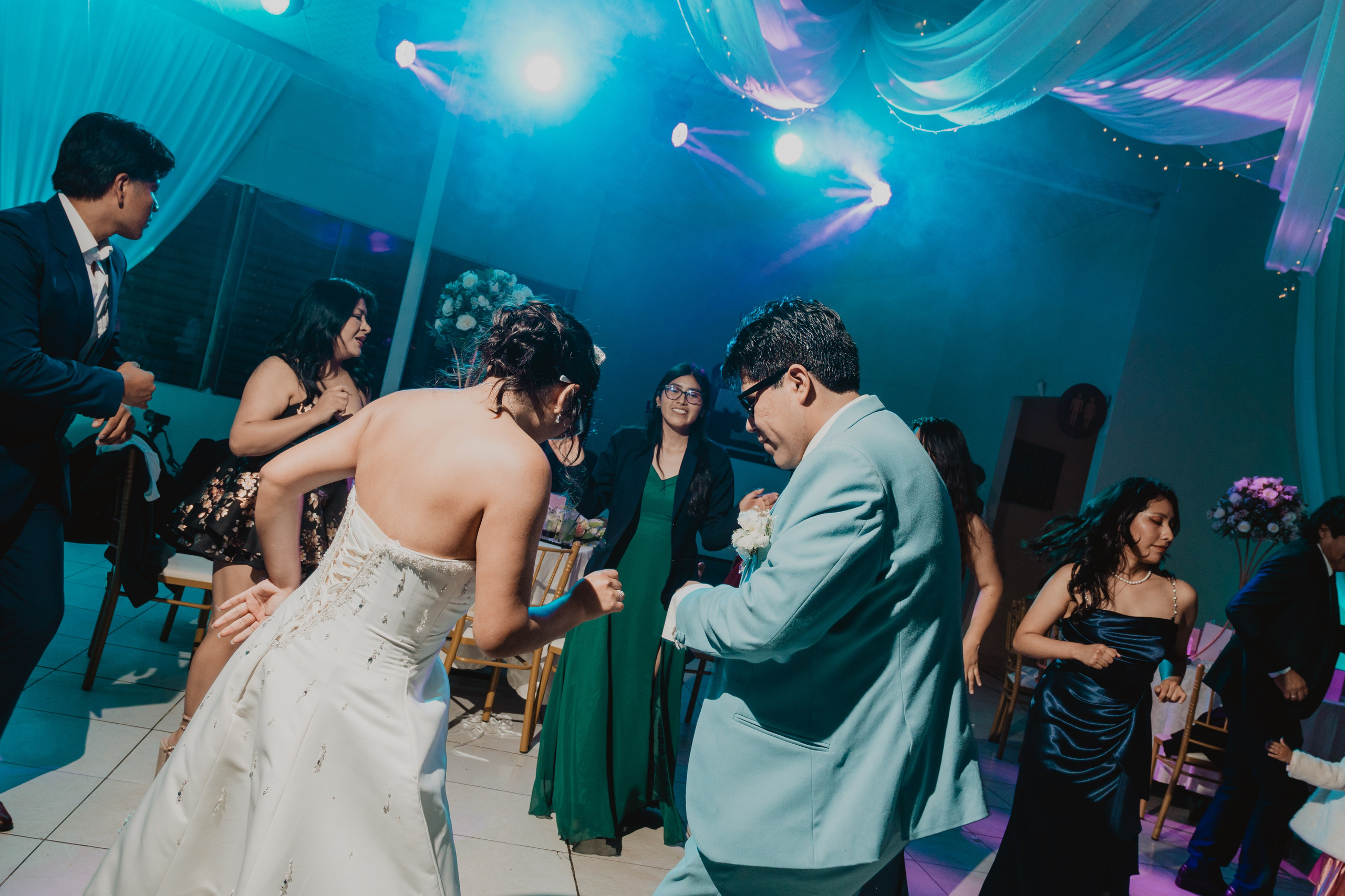STEISY + EMMANUEL | BODA RELIGIOSA. Studio KVTA | Fotografía y Video de Bodas en Arequipa