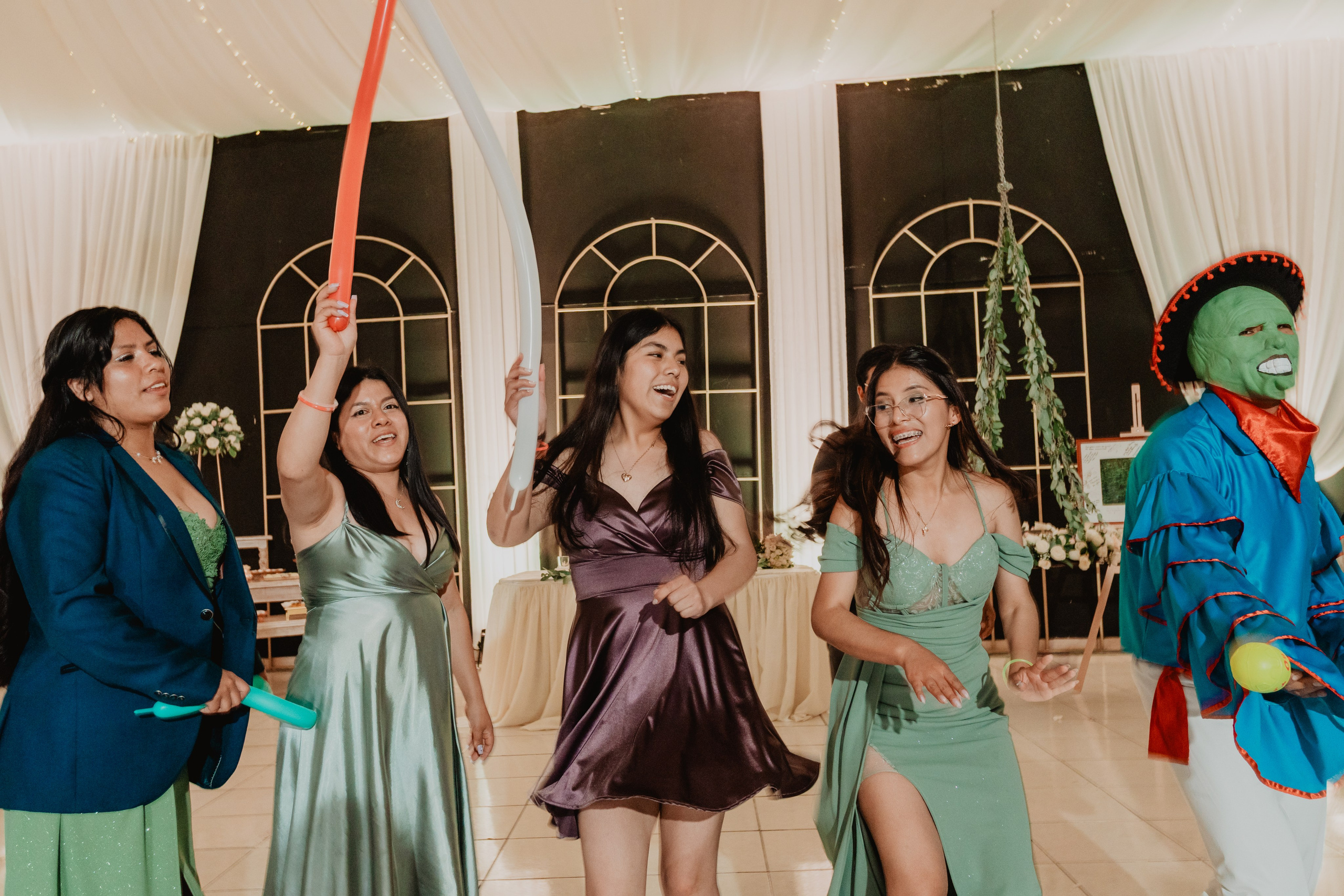 FERNANDO + MARIBEL | BODA RELIGIOSA. Studio KVTA | Fotografía y Video de Bodas en Arequipa