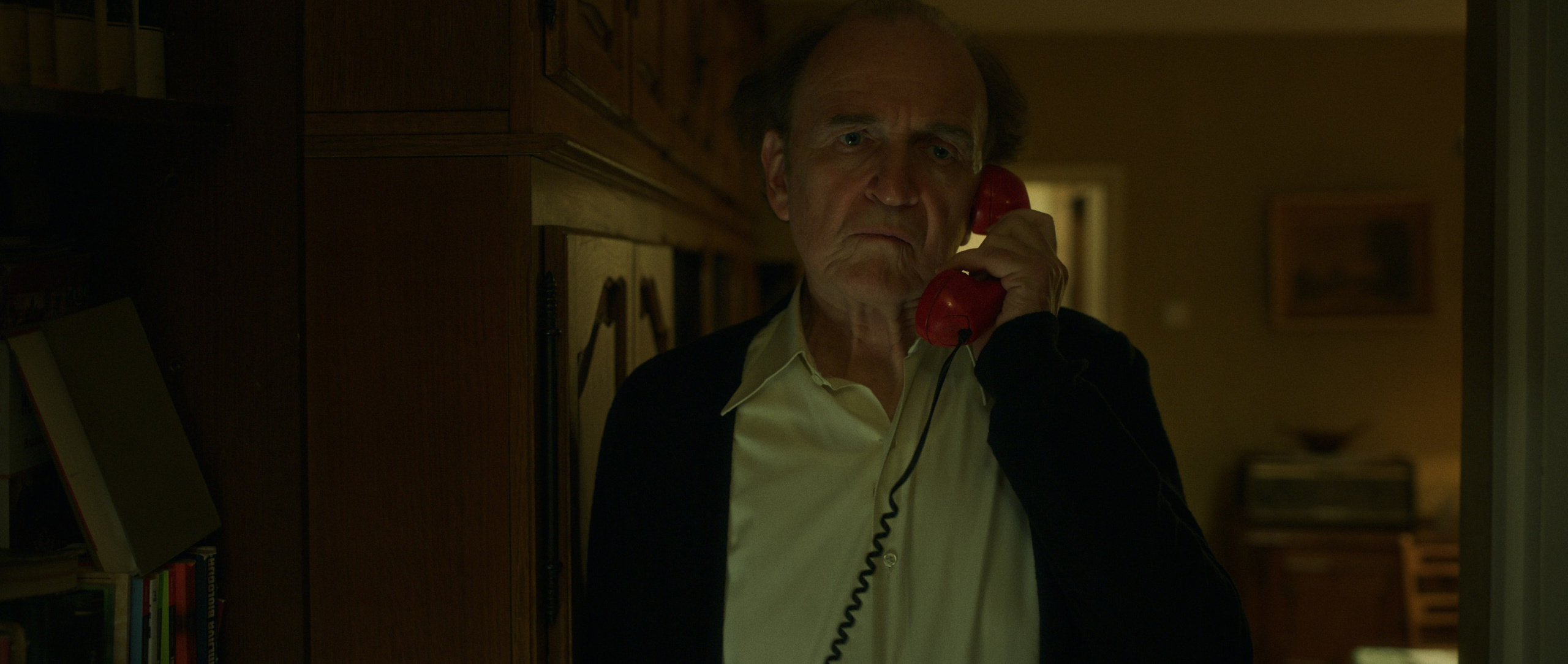 Ruski Konzul. Commercial and studio photographer in Belgrade