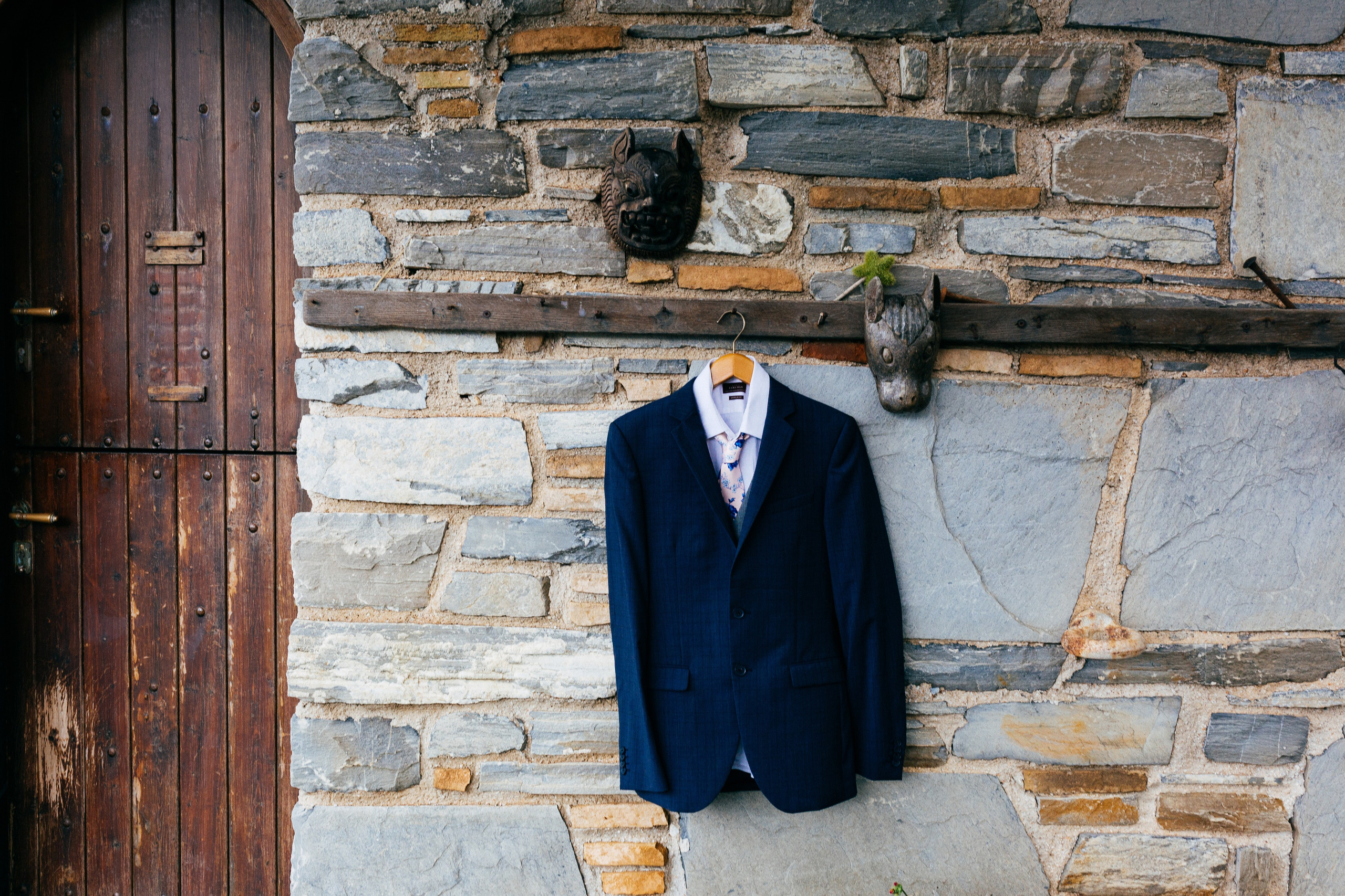 Gavin & Jessica, Evia. Denny Savon — Photographer in Santorini | Weddings, Love Stories & Flying Dress