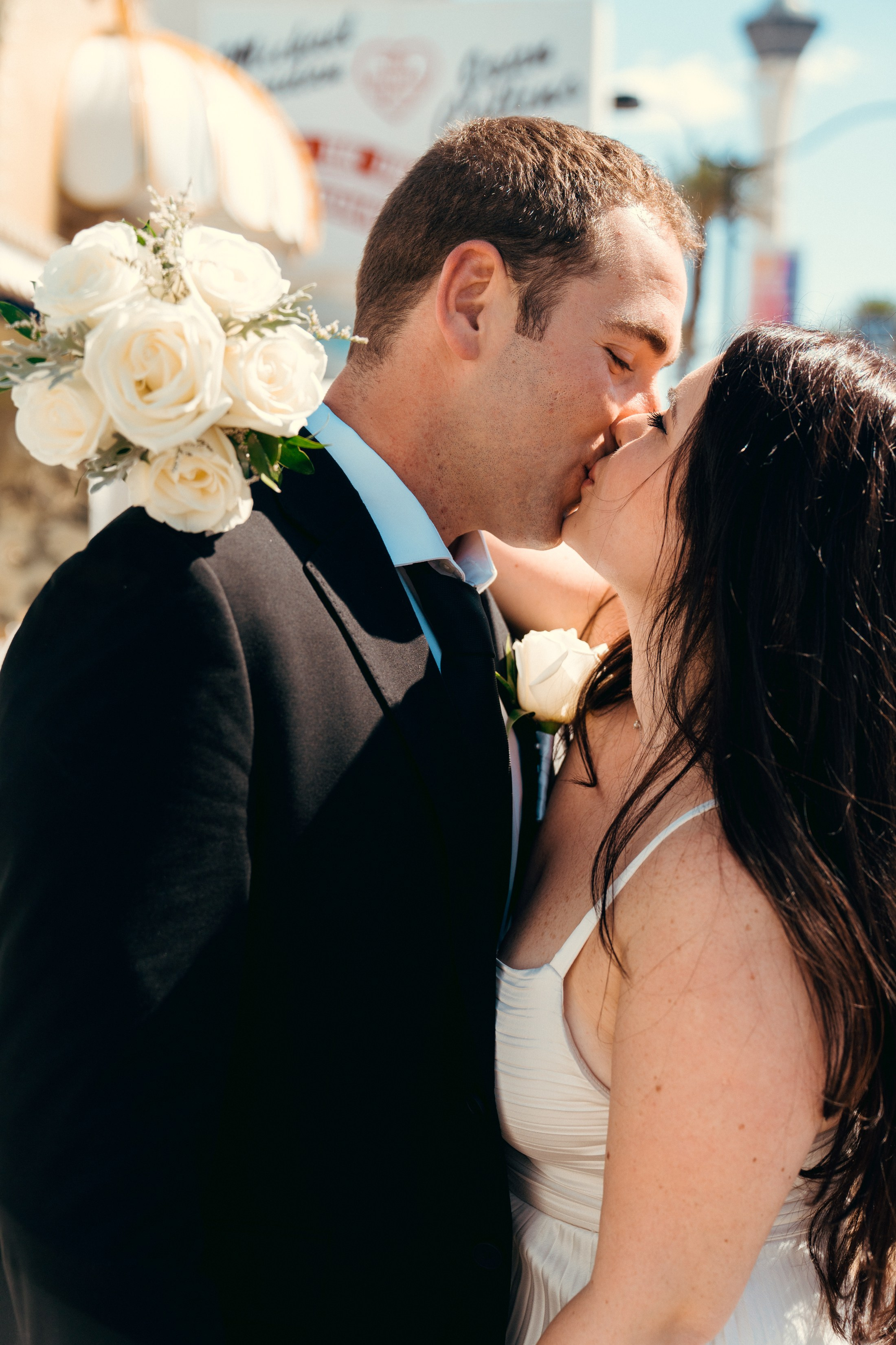 Maria&Jeremy. Wedding & elopement photographer Viktoriya Kravtsov. Las Vegas