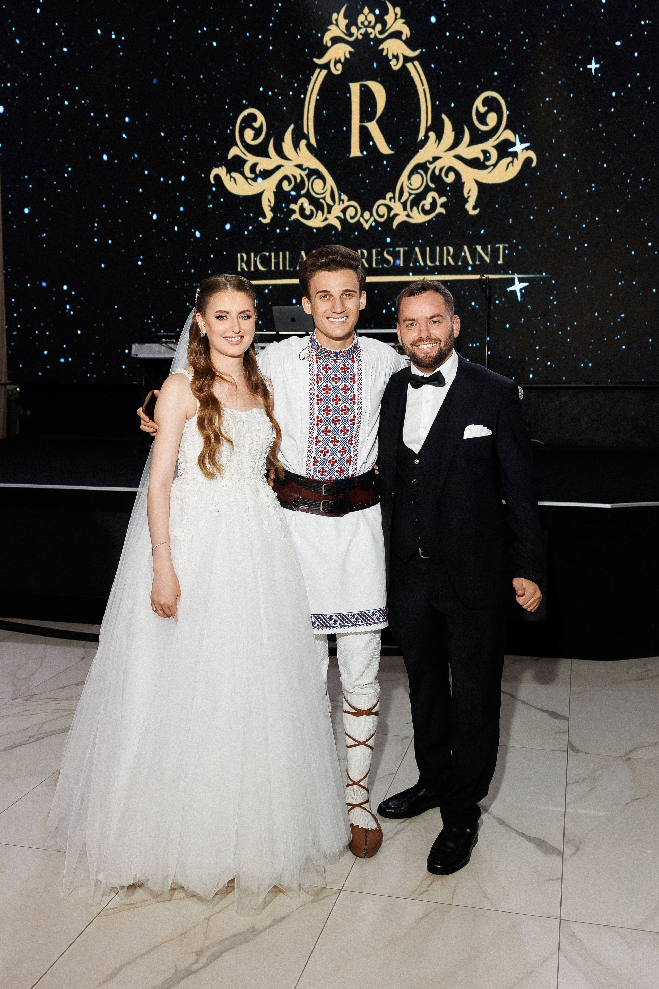 Ion & Djulieta — Richland — Wedding Day. Servicii Foto și Video 067188353