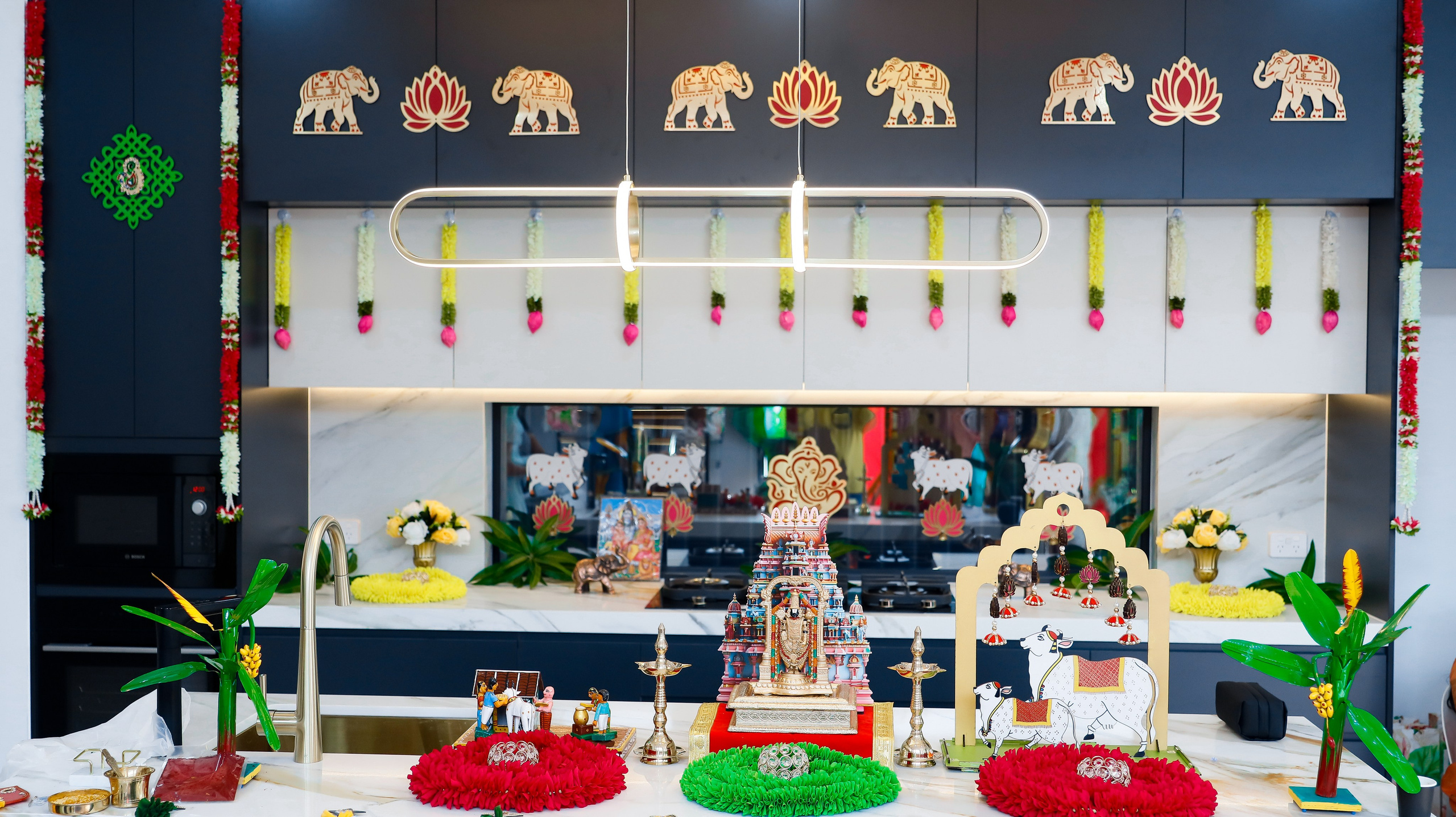 Satya Suma & Saketh’s Housewarming. MHCreative is family-oriented photographer based in SYDNEY