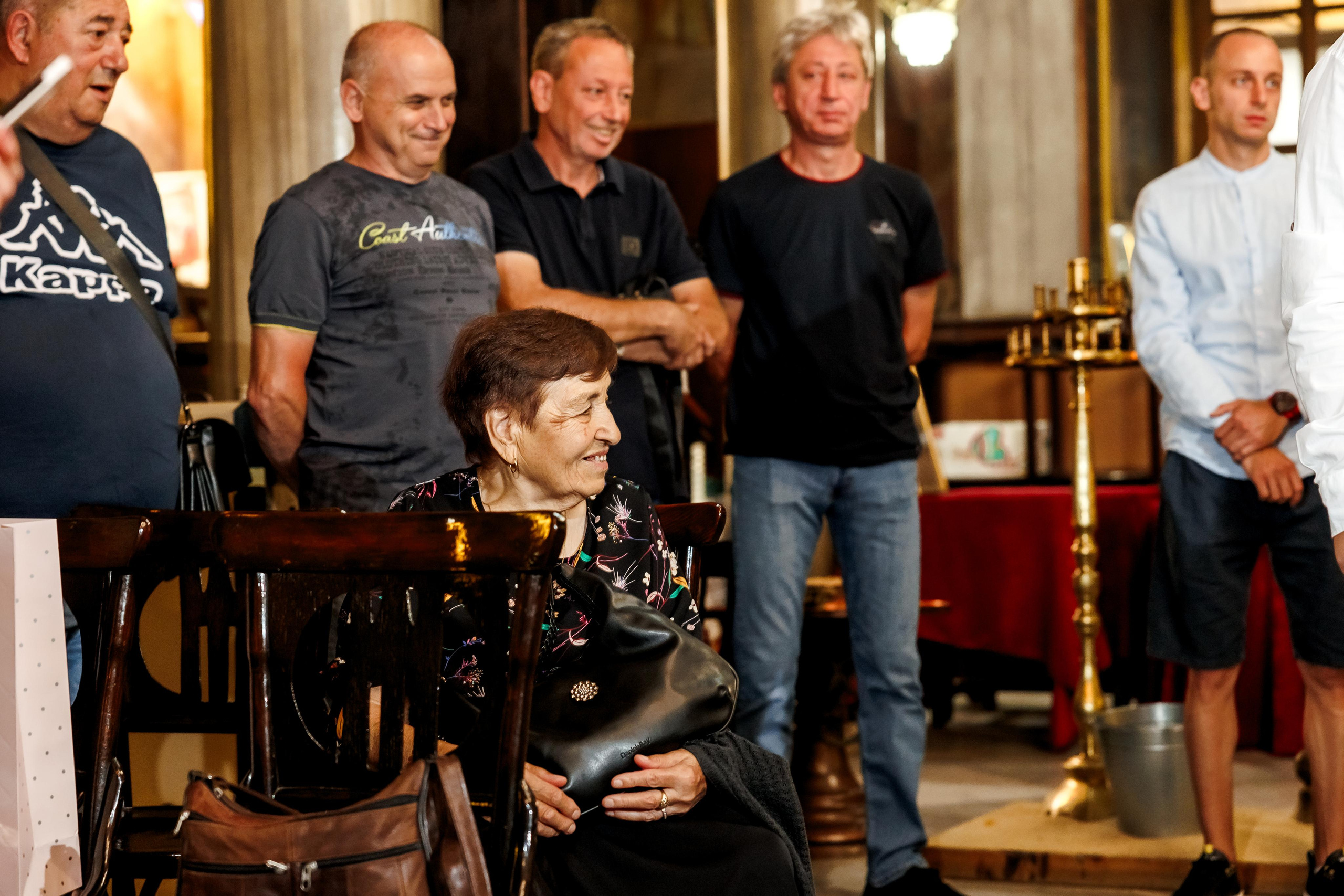 Бургас Св.Богородица. Фотограф Ирина Йотова