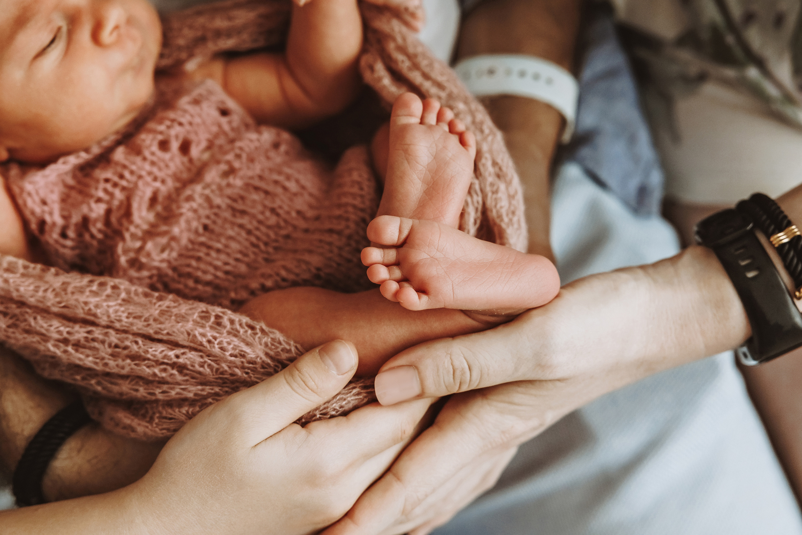 Newborn Girl. Фотограф Ирина Йотова