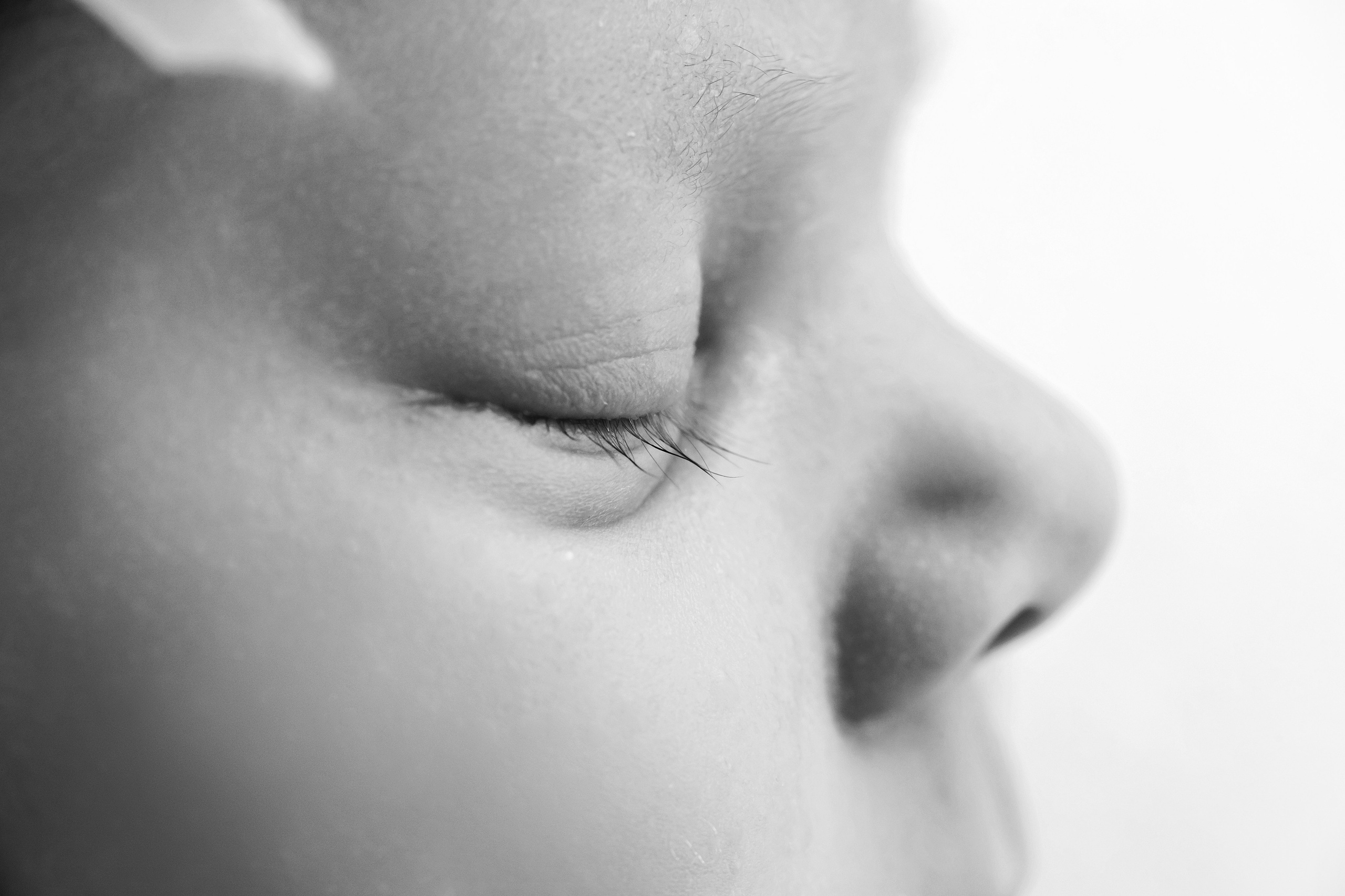 Фотосесия за новородени в студио. Фотограф Ирина Йотова